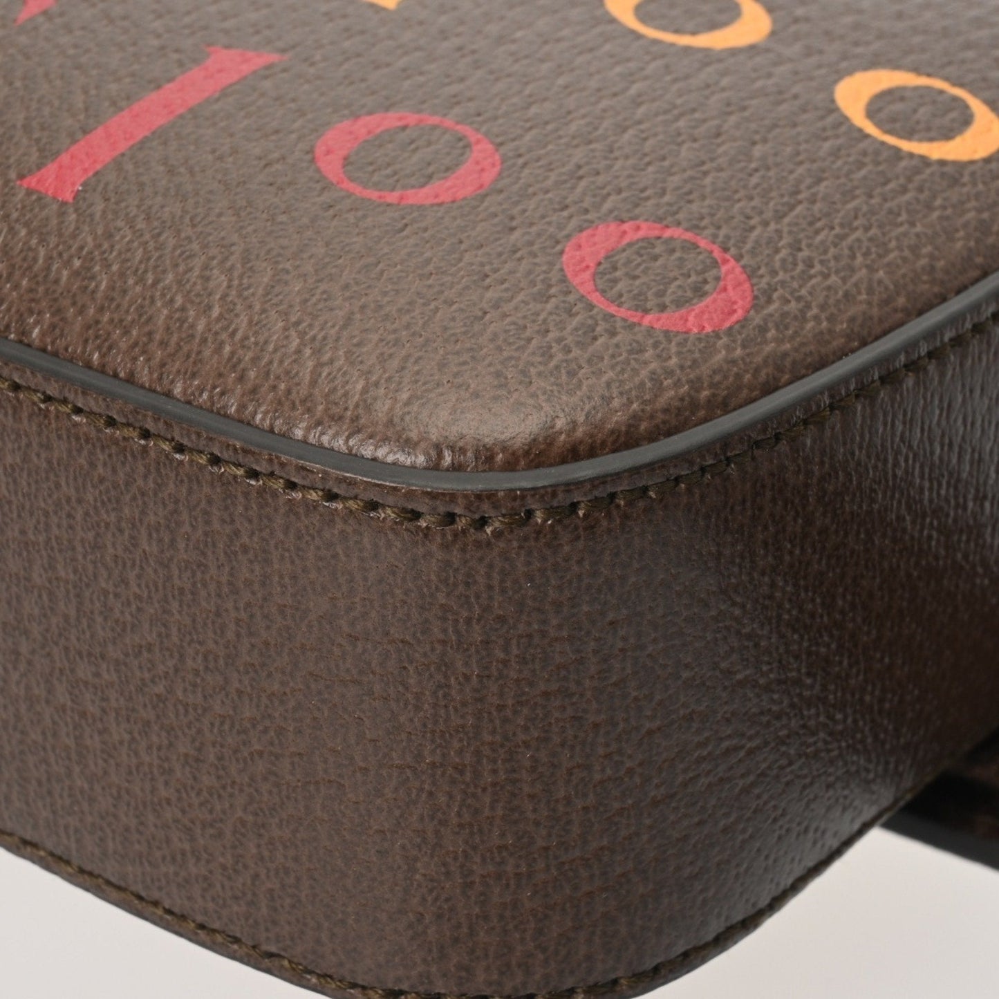 Gucci Brown Multi-Color Sling Bag ( )