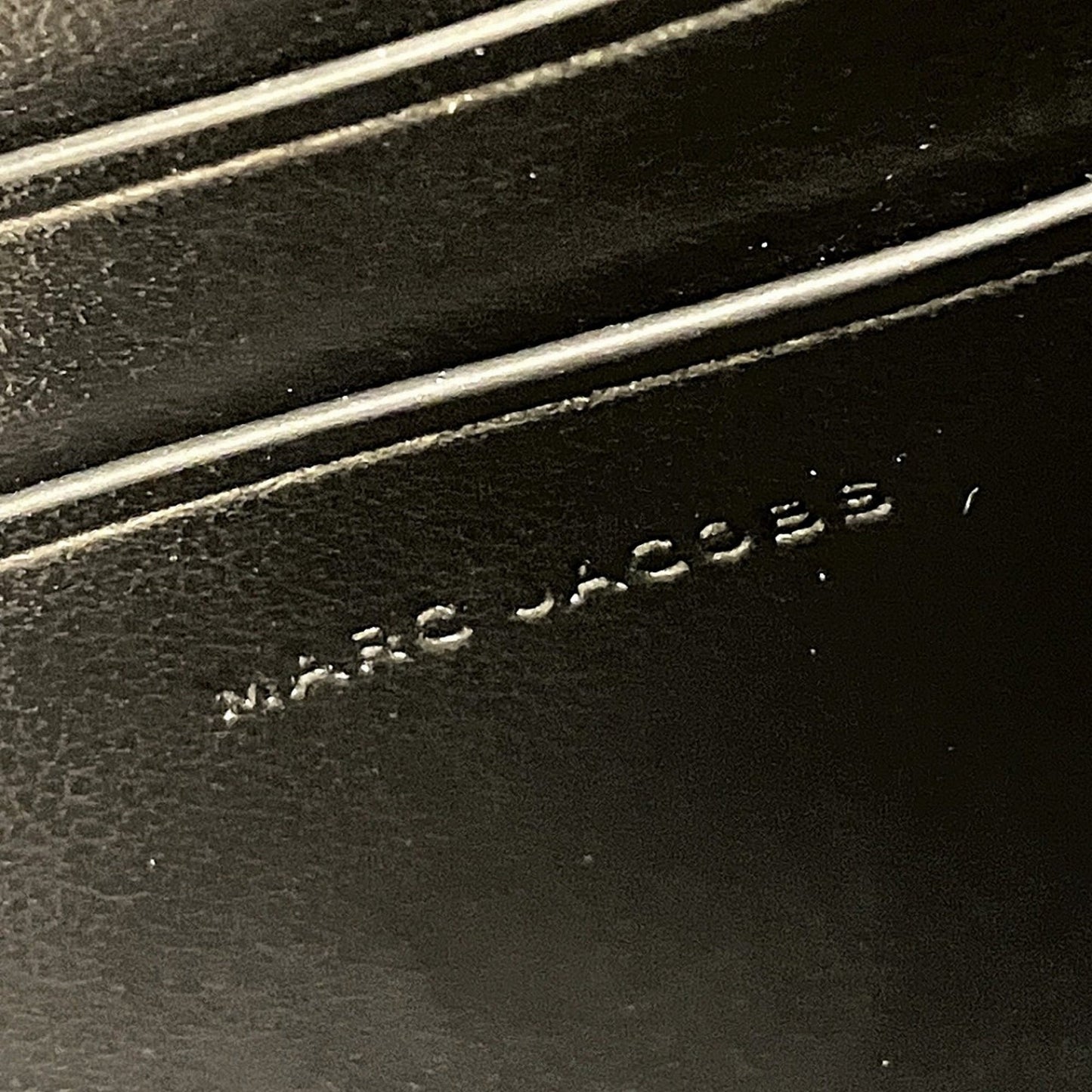 Gucci Navy Gg Supreme Long Wallet (Bi-Fold) ( )