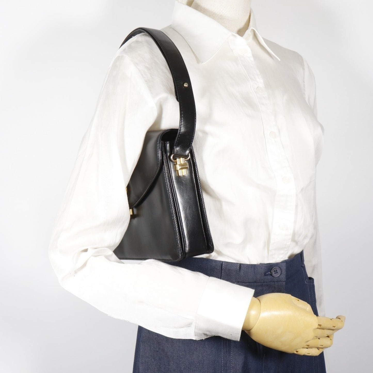Gucci Black Leather Shoulder Bag ( )