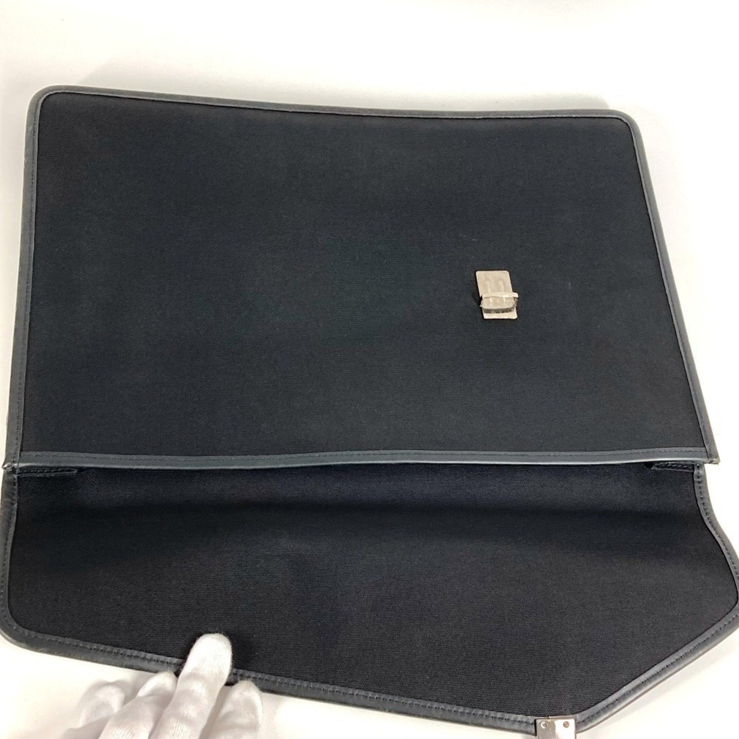 Gucci Black Nylon Clutch Bag Pouch ( )