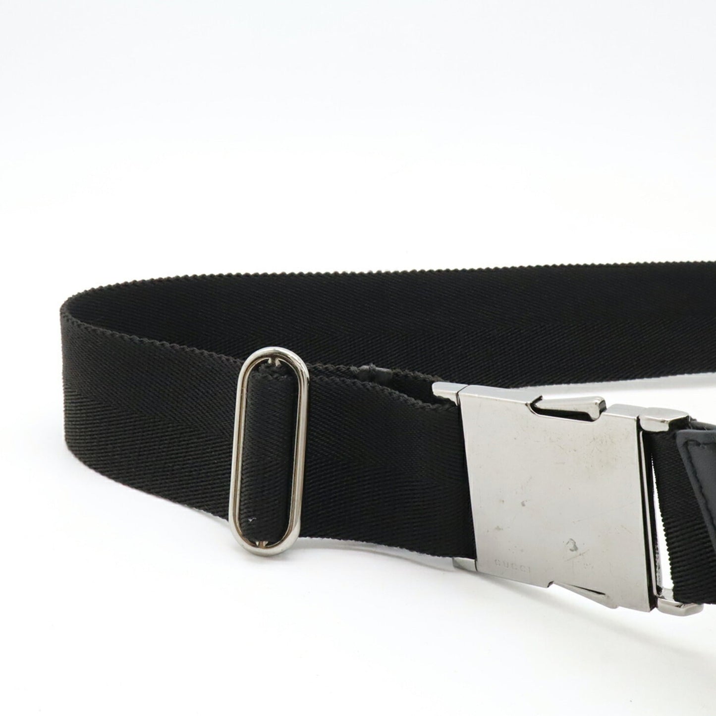 Gucci Black Gg Canvas Leather Pouch Sling Bag ( )