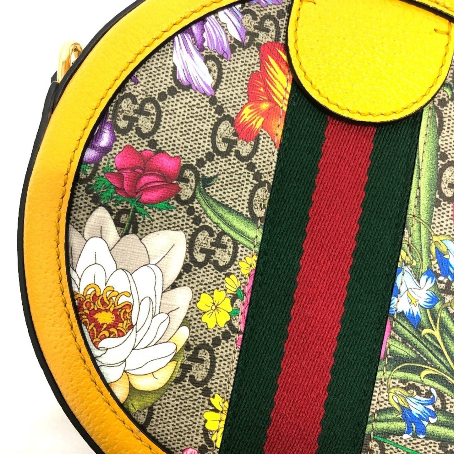 Gucci Yellow Gg Supreme Shoulder Bag ( )
