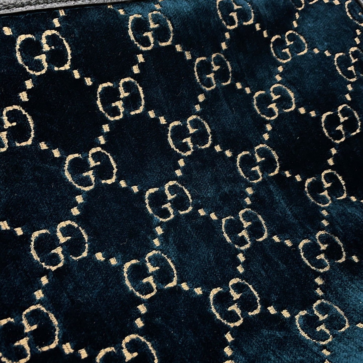 Gucci Blue Velvet Backpack ( )