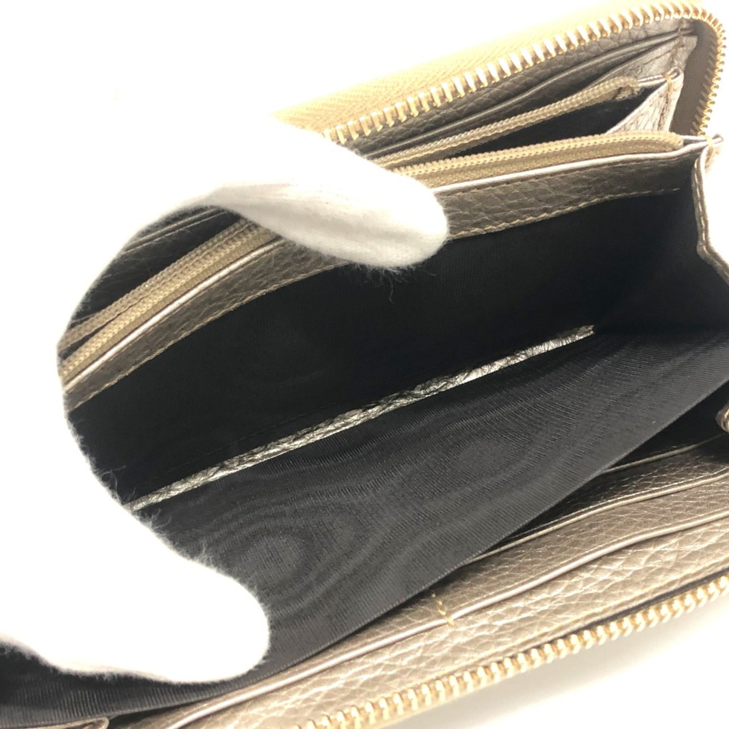 Gucci Gold Leather Long Wallet (Bi-Fold) ( )
