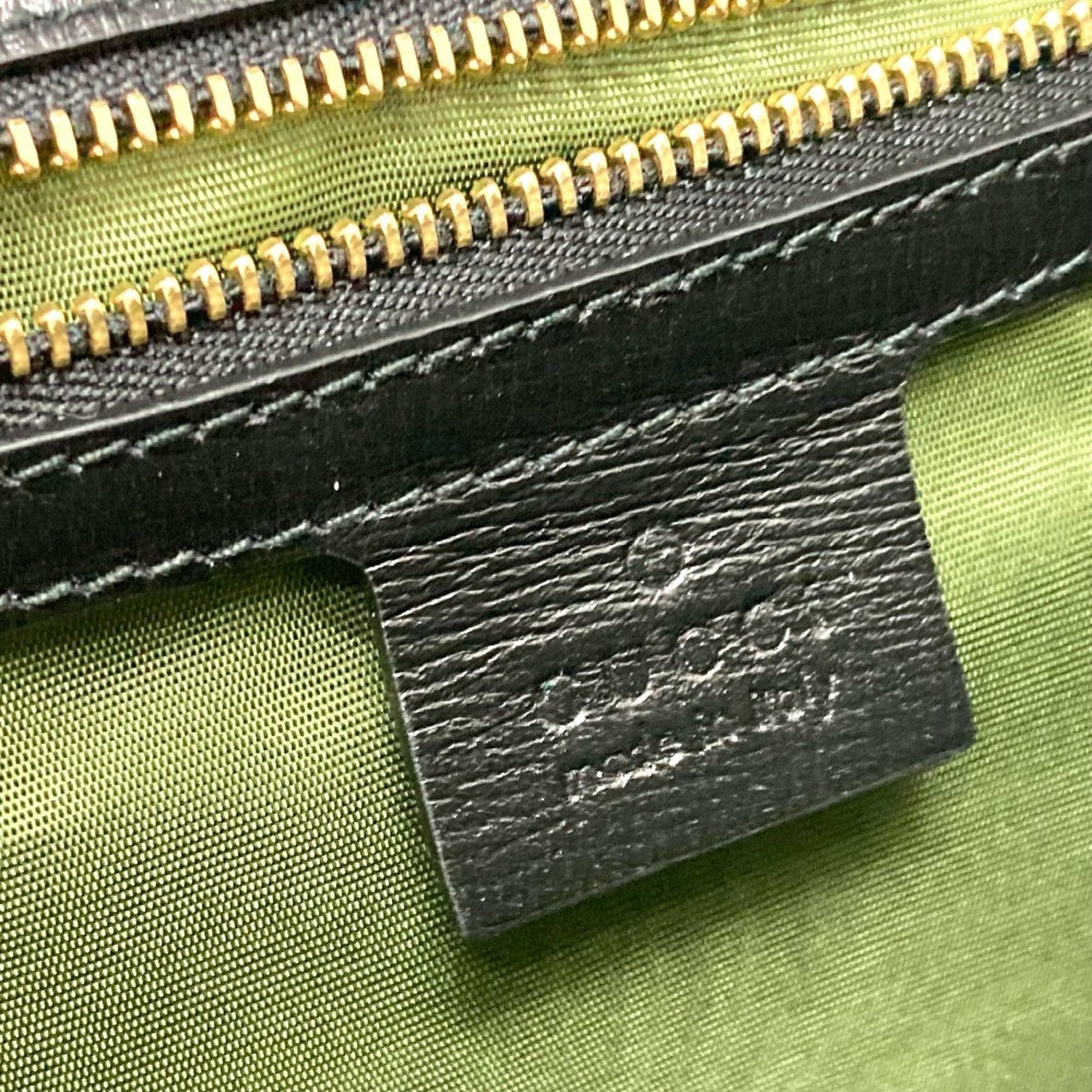 Gucci Black Leather Shoulder Bag ( )
