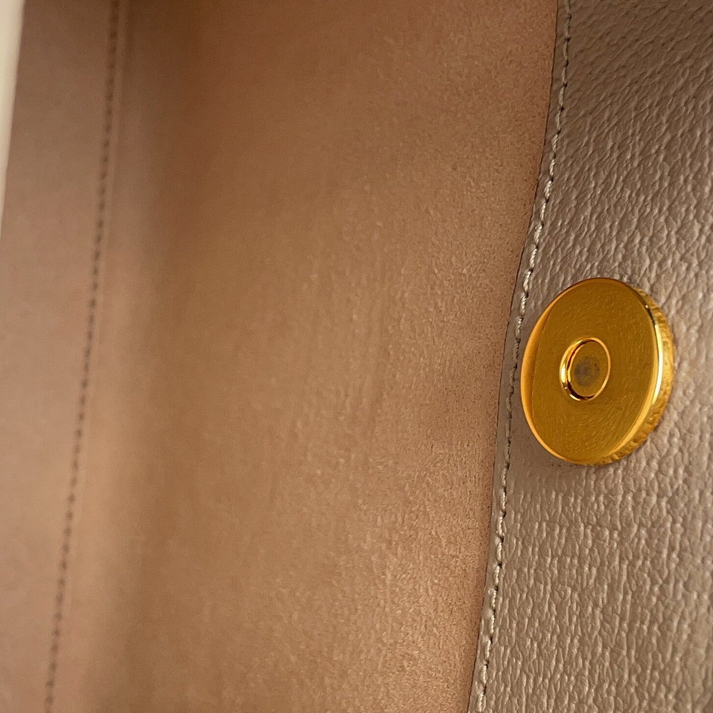 Gucci Beige Leather Handbag Shoulder Bag ( )