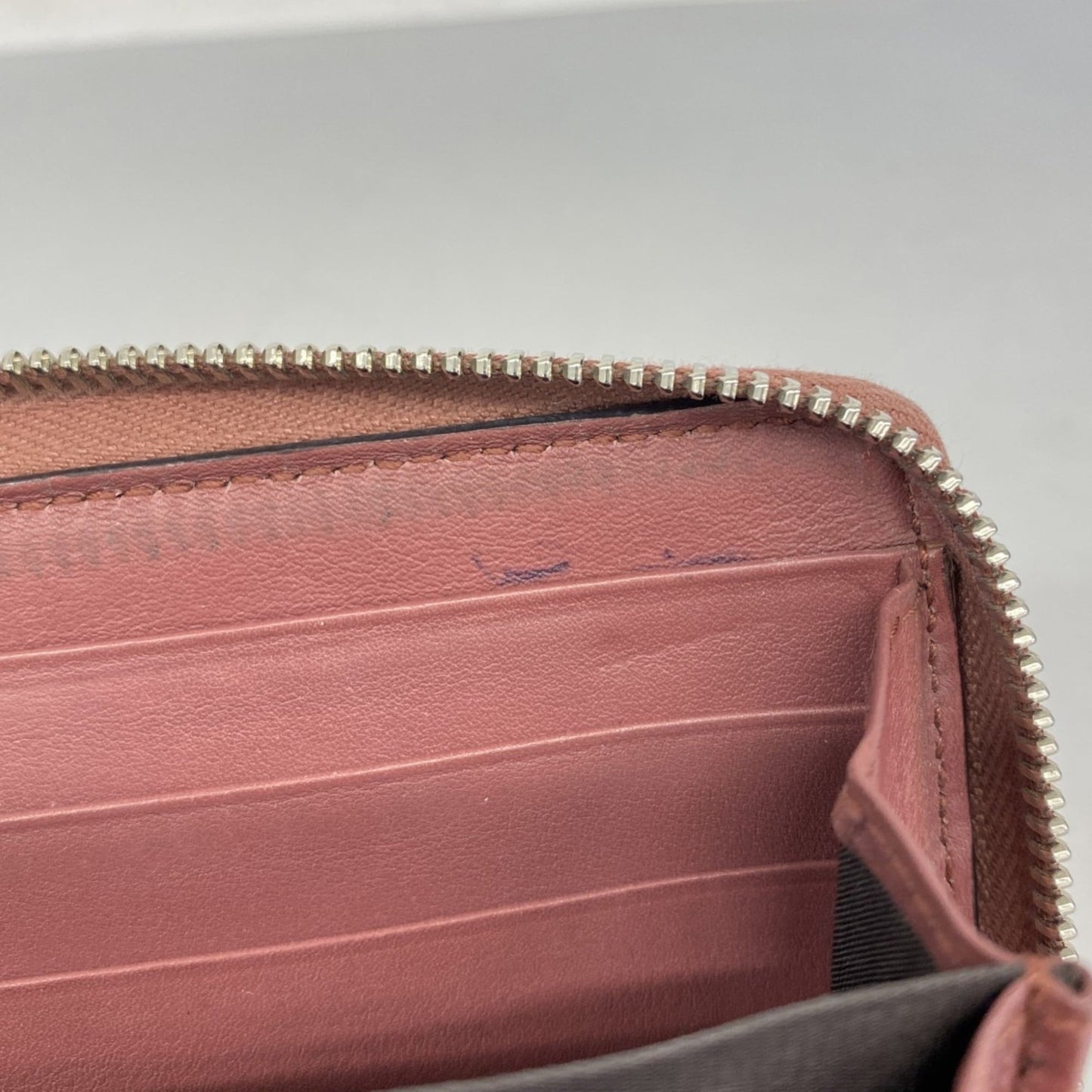 Gucci Brown Pink Pvc Long Wallet (Bi-Fold) ( )