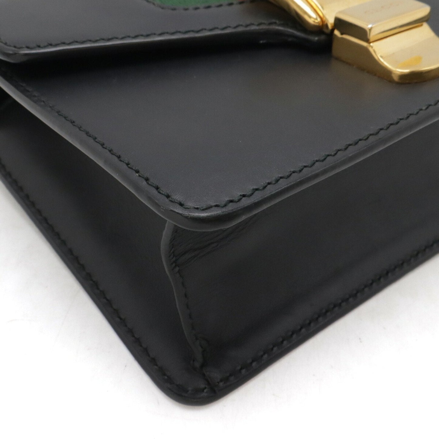 Gucci Pochette Leather Shoulder Bag