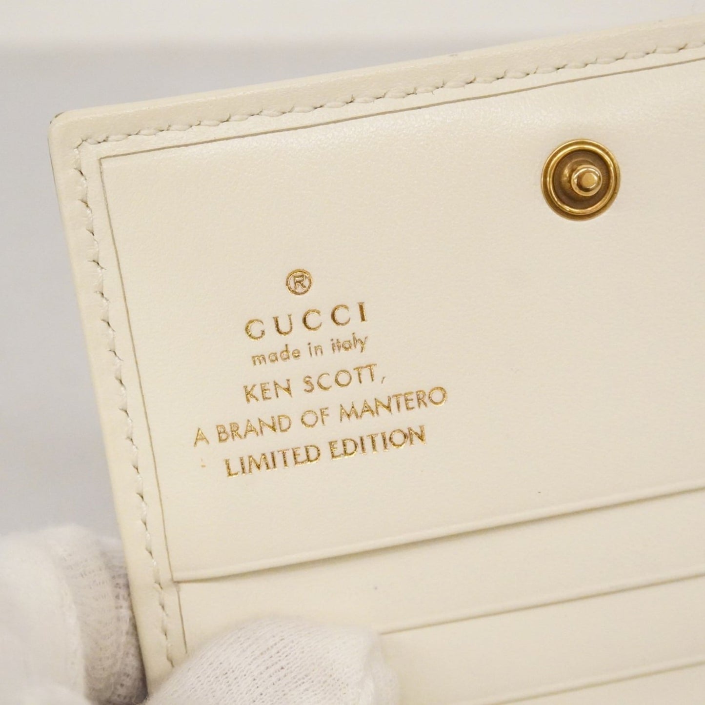Gucci Multi-Color White Leather Wallet (Bi-Fold) ( )