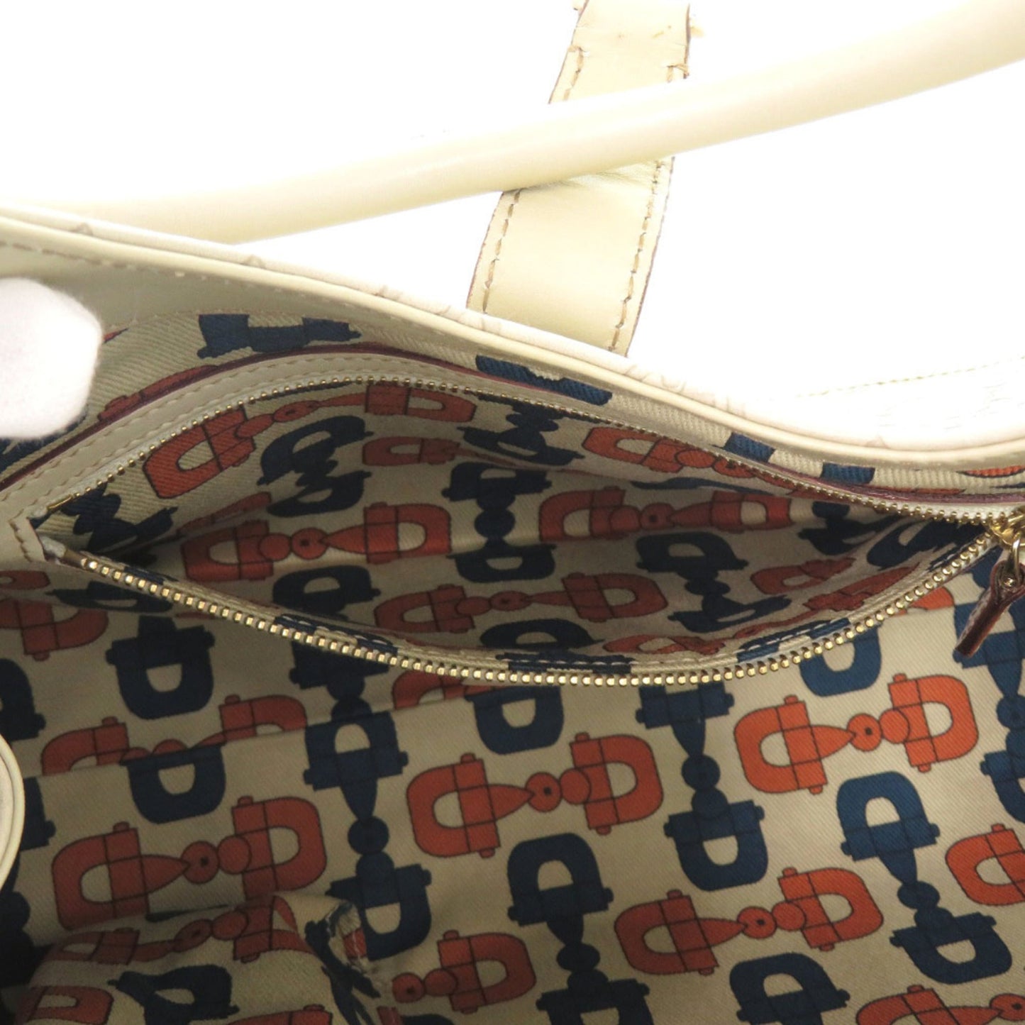 Gucci Ivory Leather Shoulder Bag ( )