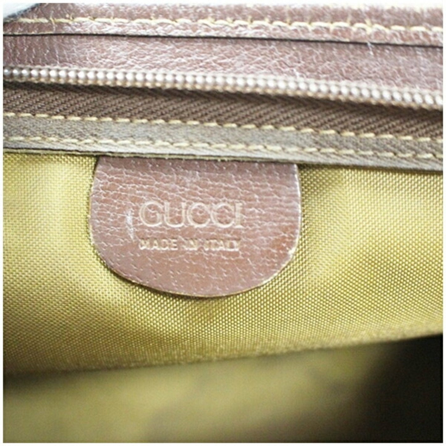 Gucci Beige Brown Pvc Leather Clutch Bag ( )