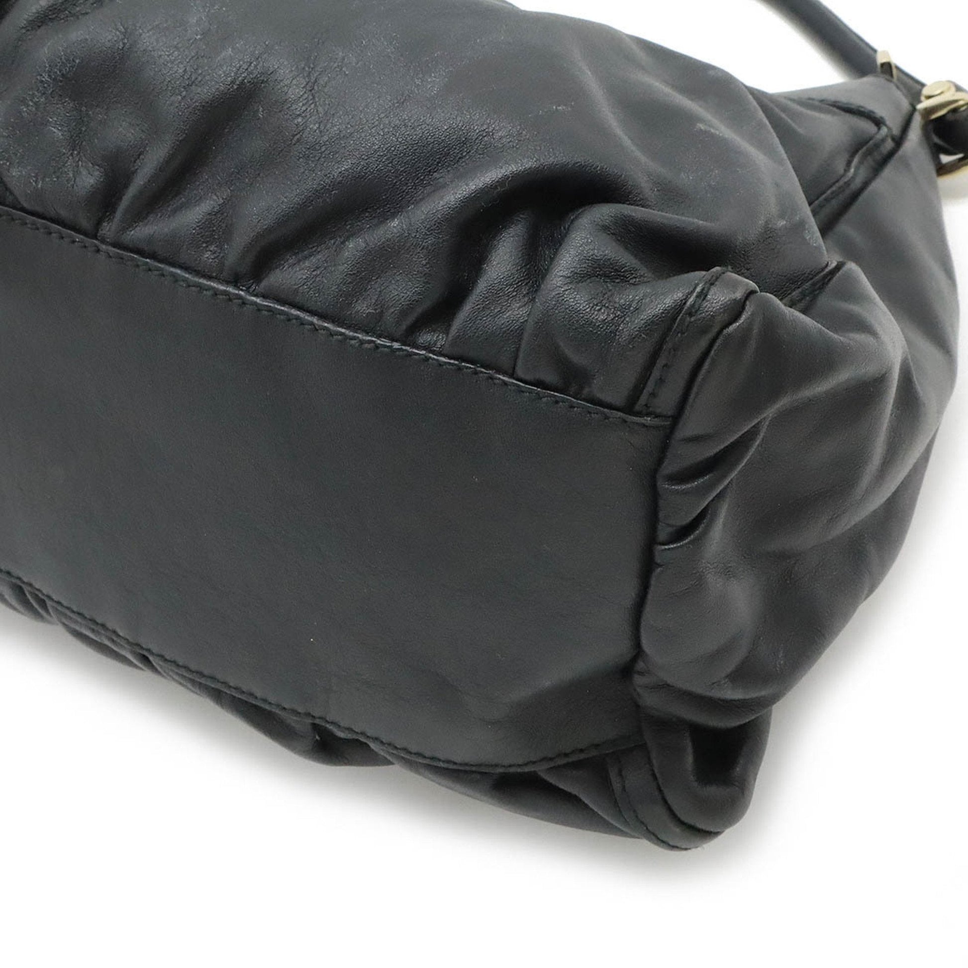 Gucci Leather Shoulder Bag