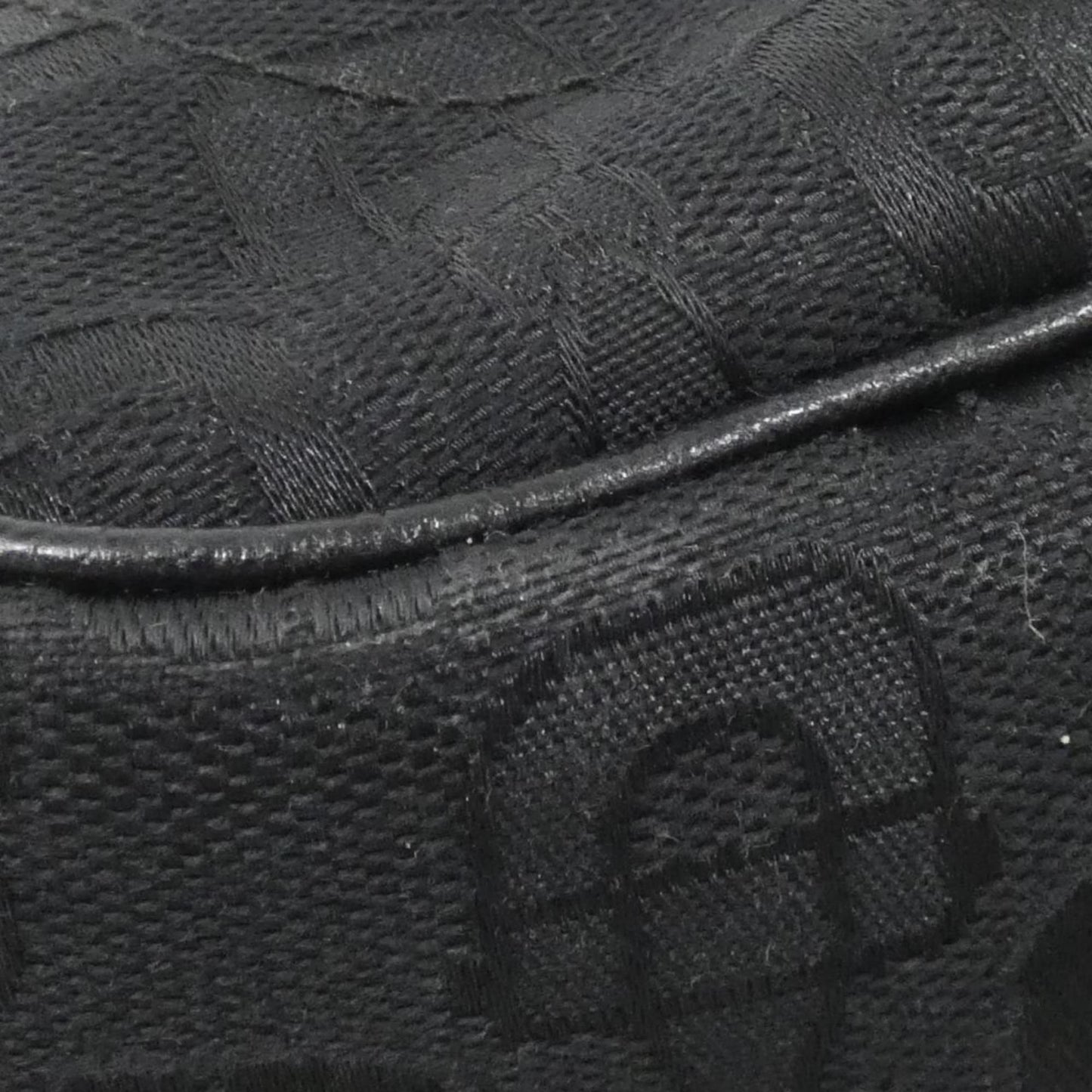 Gucci Black Canvas Handbag ( )