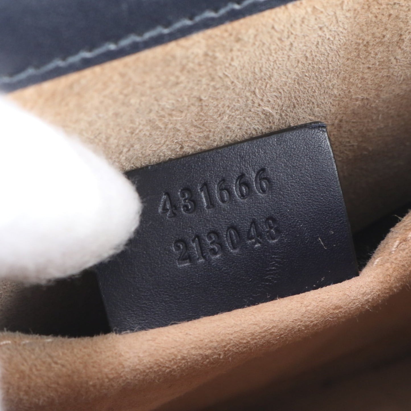 Gucci Navy Leather Shoulder Bag ( )