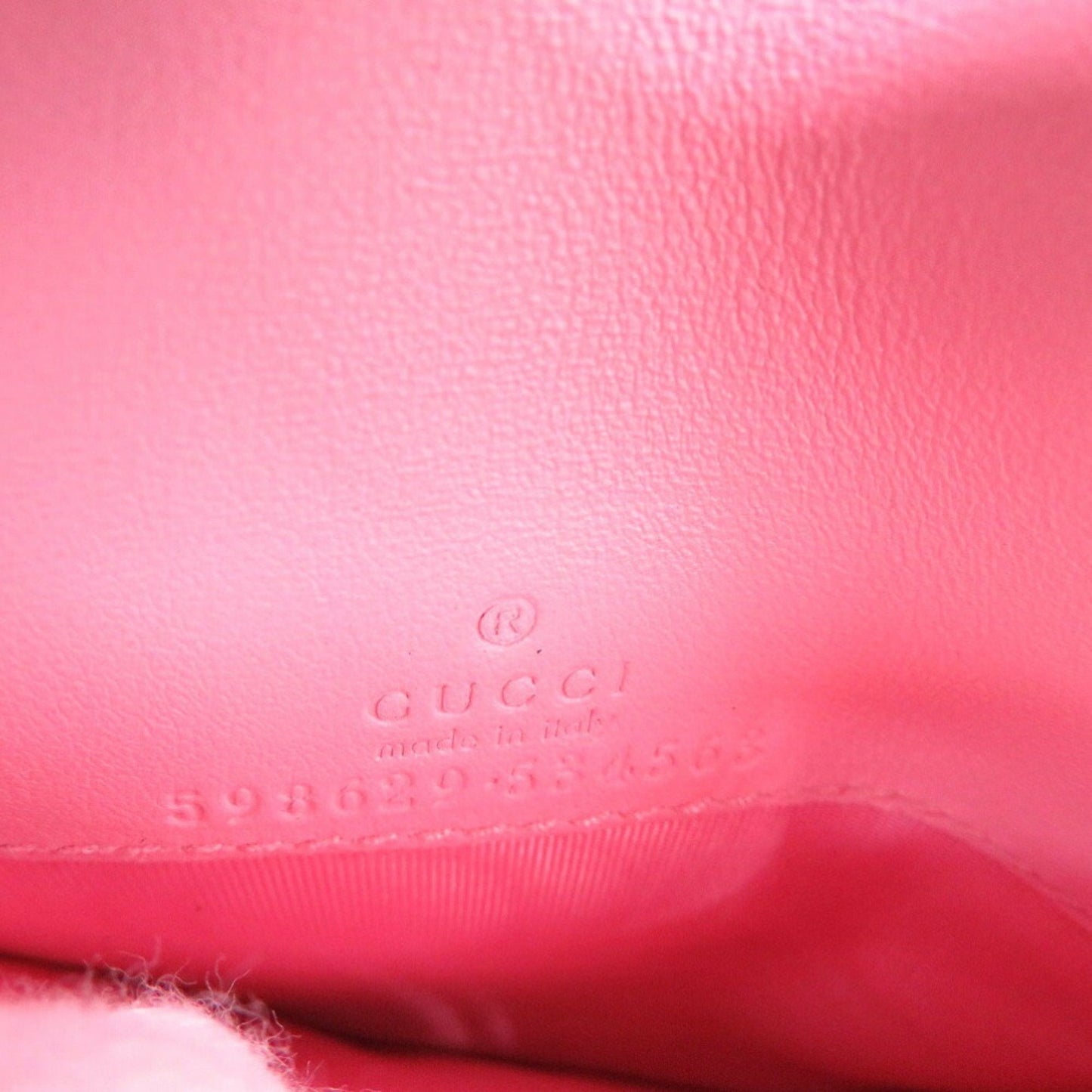 Gucci Pink Leather Wallet (Bi-Fold) ( )