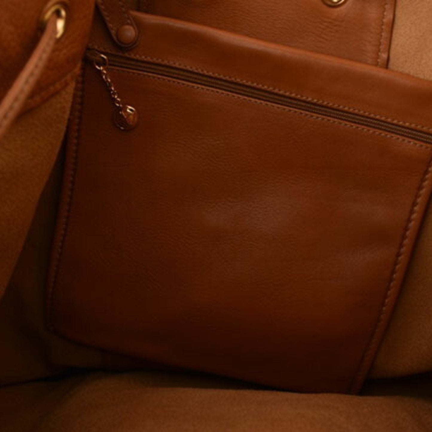Gucci Brown Leather Shoulder Bag Sling Bag ( )