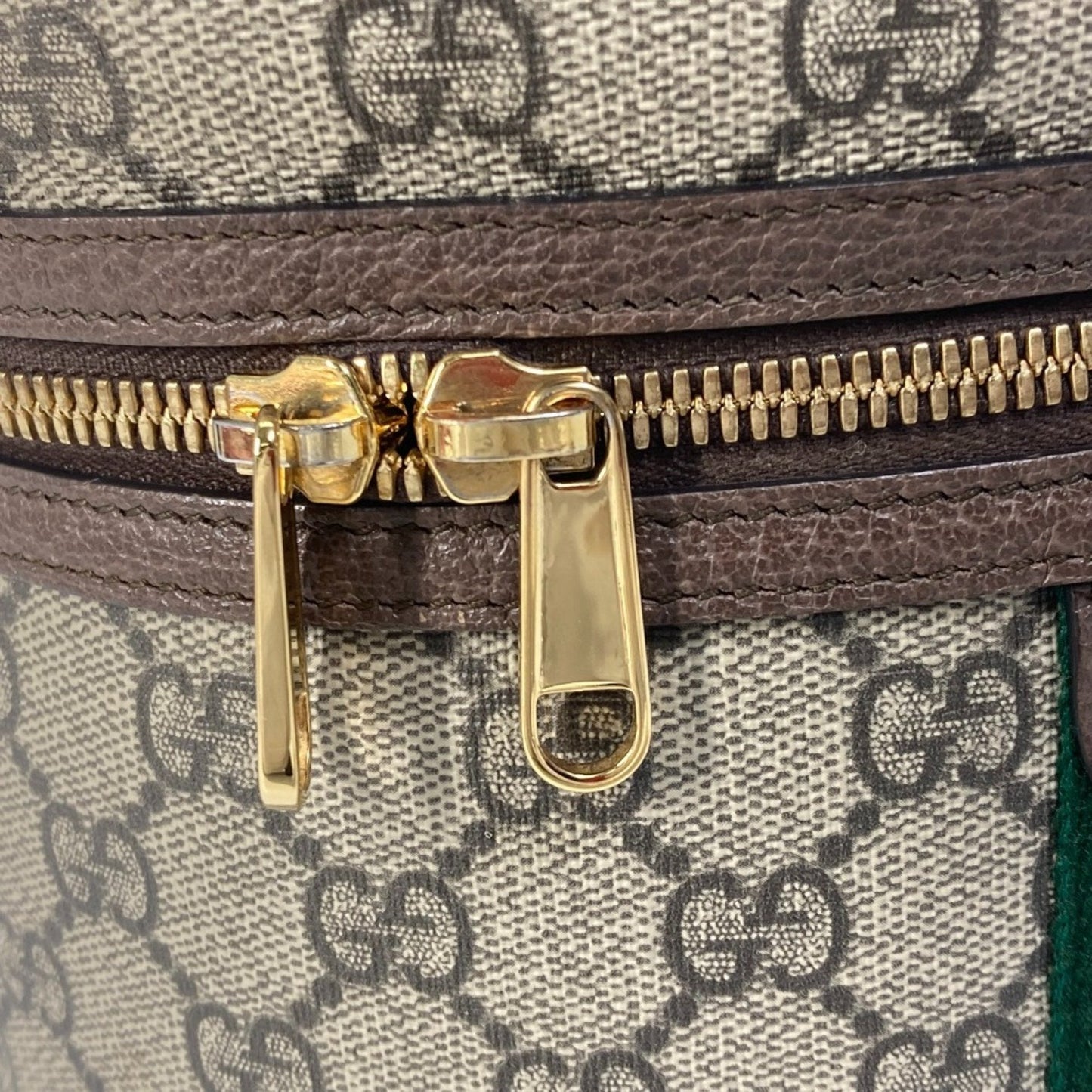 Gucci Beige Gg Supreme Handbag Vanity Bag ( )