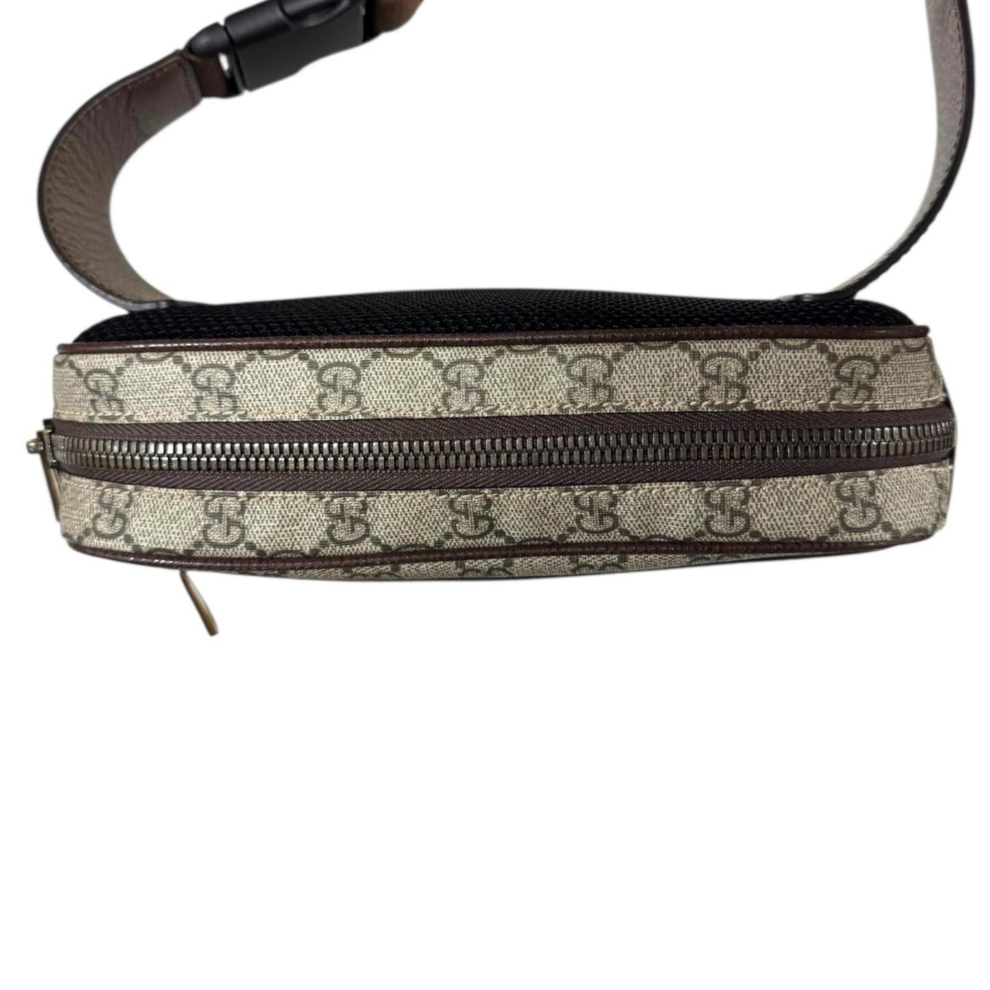 Gucci Beige Gg Supreme Sling Bag ( )