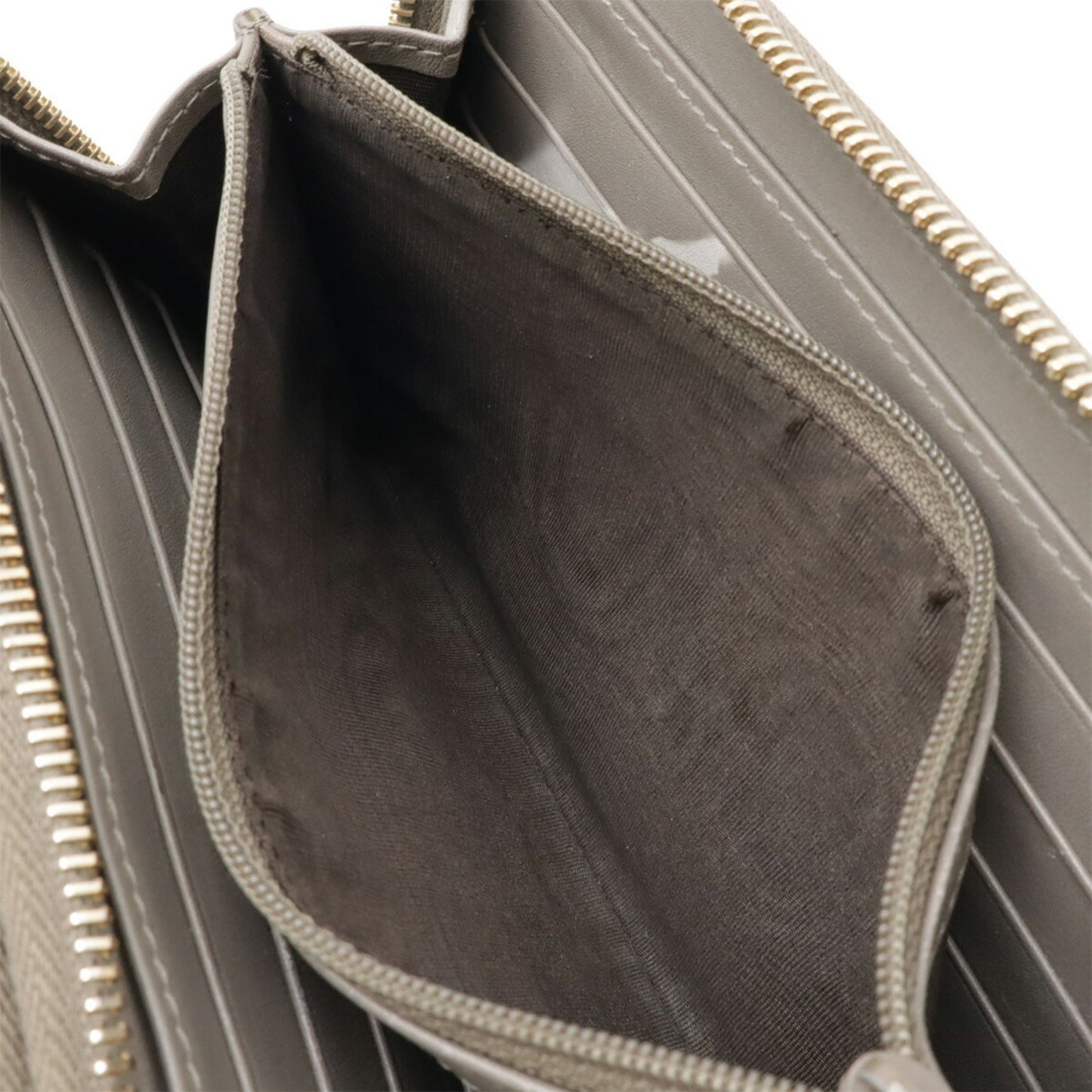 Gucci Gray Micro Gg Leather Long Wallet (Bi-Fold) ( )