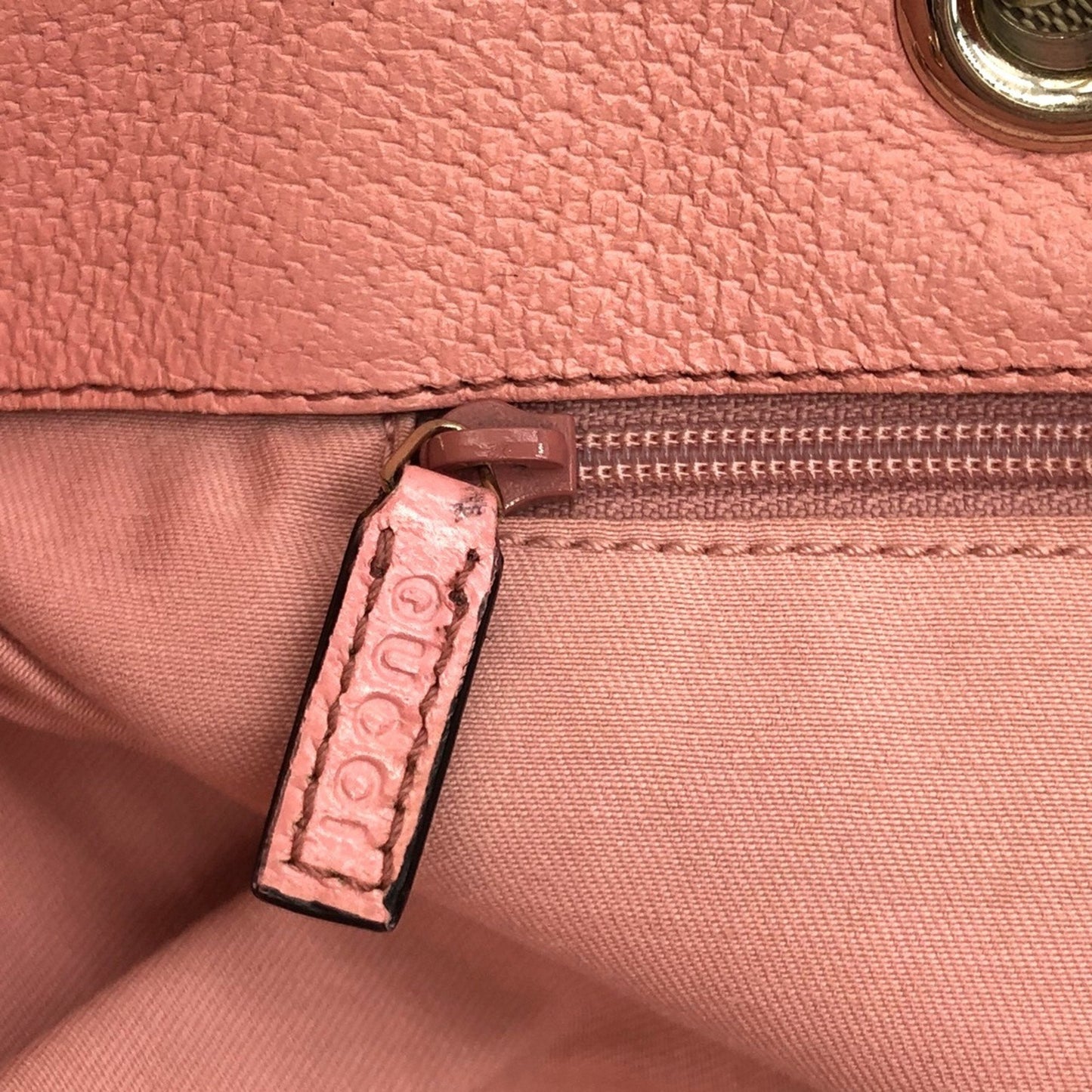 Gucci Beige Gg Canvas Tote Bag ( )