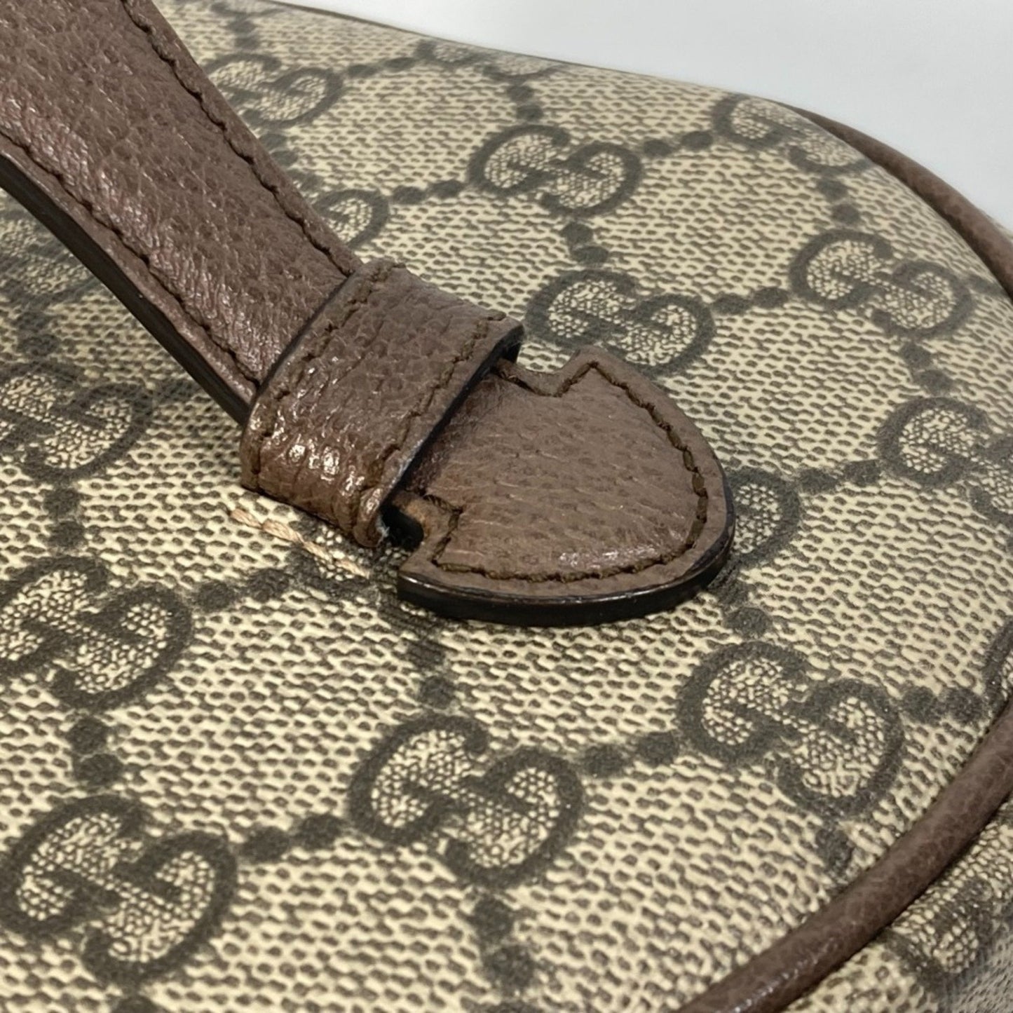 Gucci Beige Gg Supreme Handbag Vanity Bag ( )