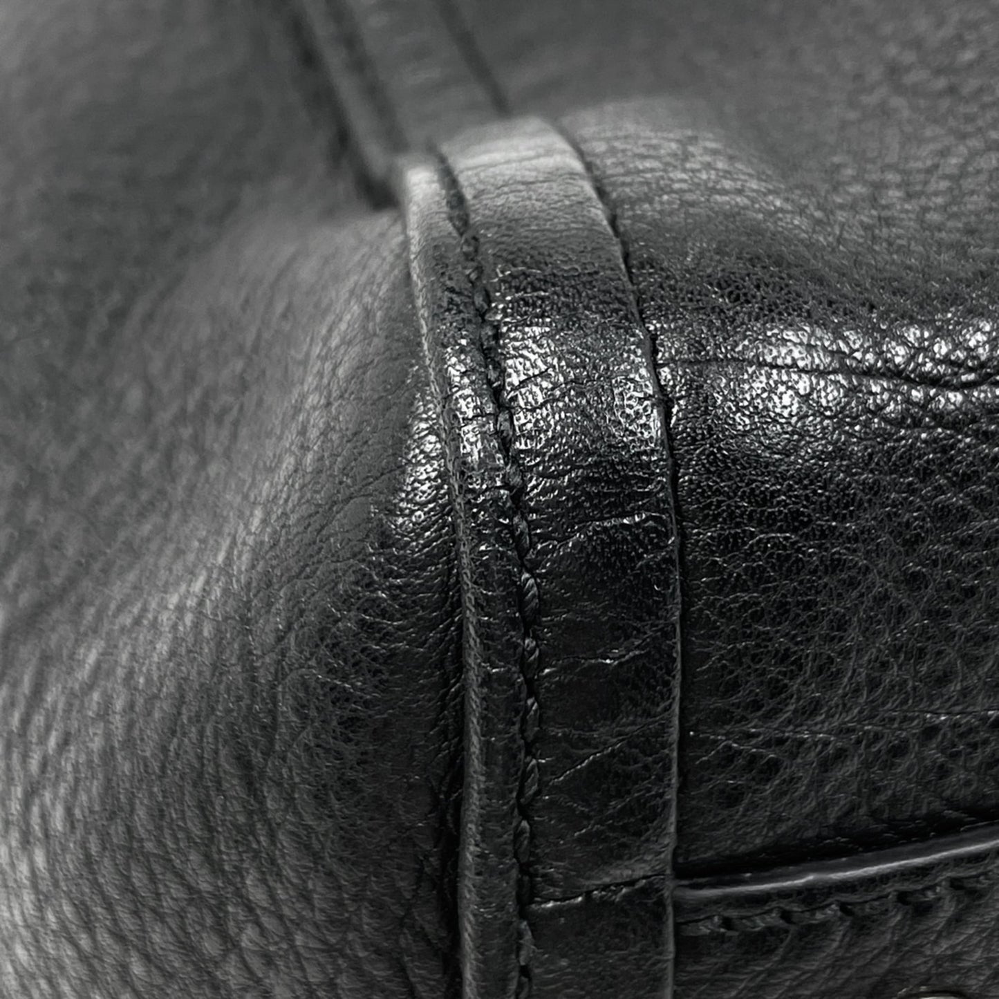 Gucci Black Leather Tote Bag ( )