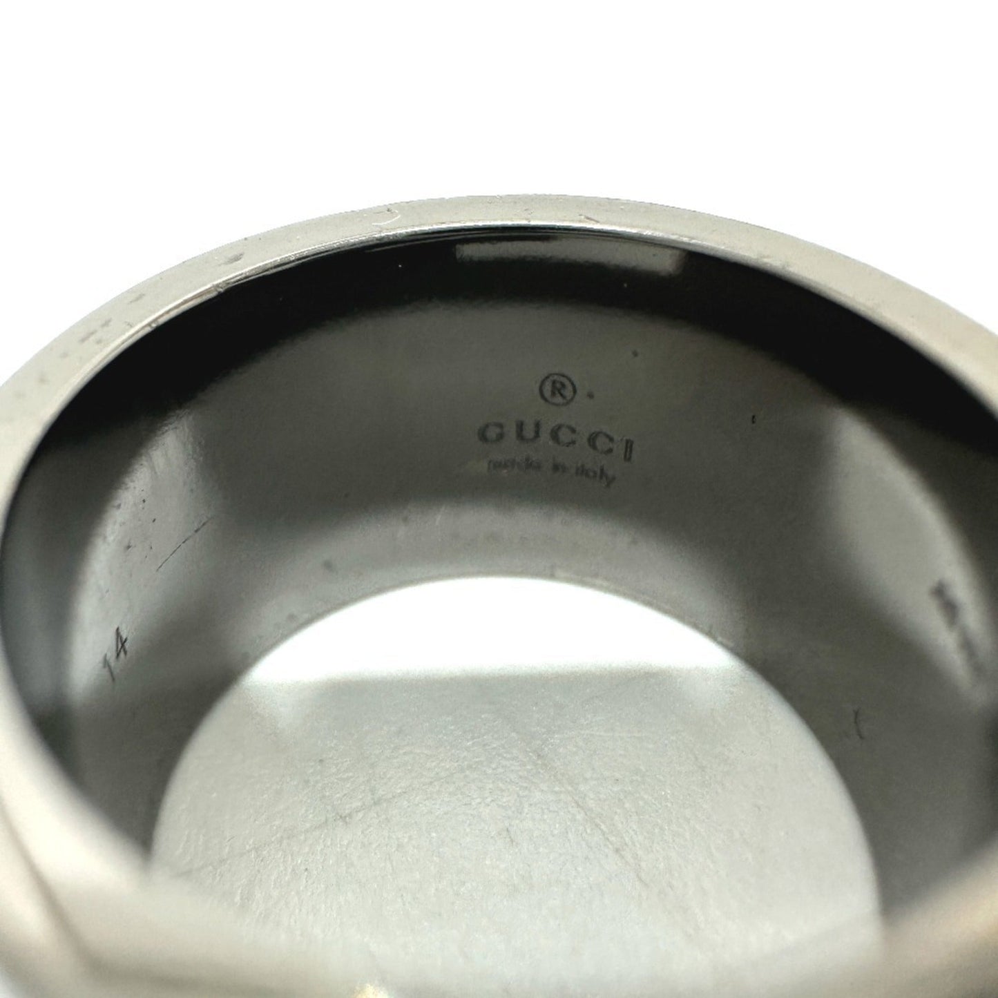 Gucci Black Silver Metal Band Ring ( )