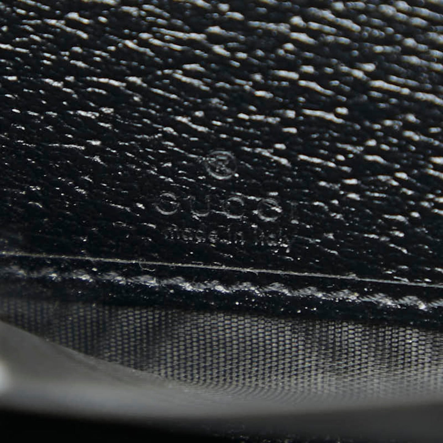 Gucci Black Leather Long Wallet (Bi-Fold) ( )