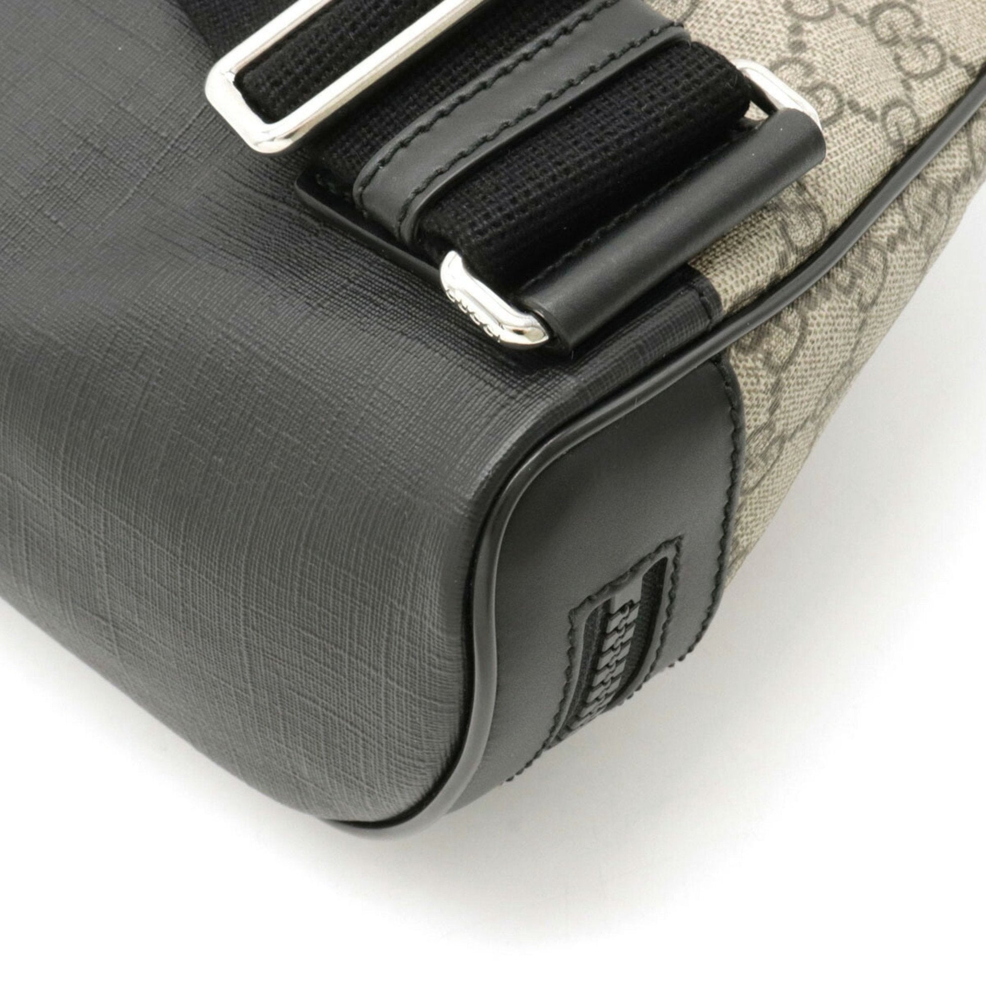 Gucci GG Supreme Black Leather Clutch