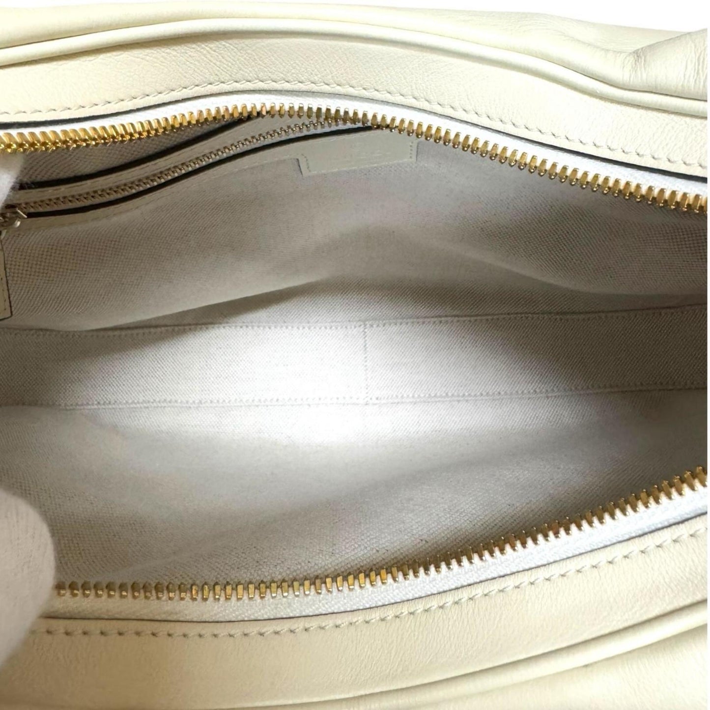 Gucci White Leather Shoulder Bag ( )