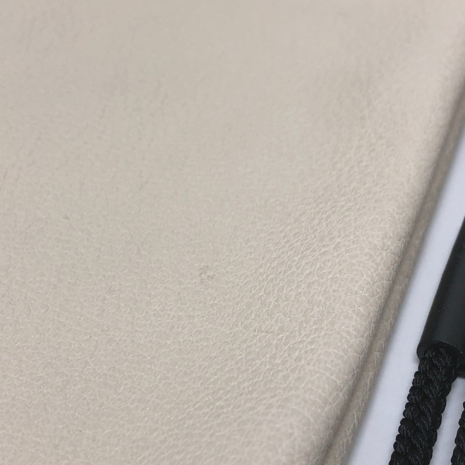 Gucci Leather Shoulder Bag
