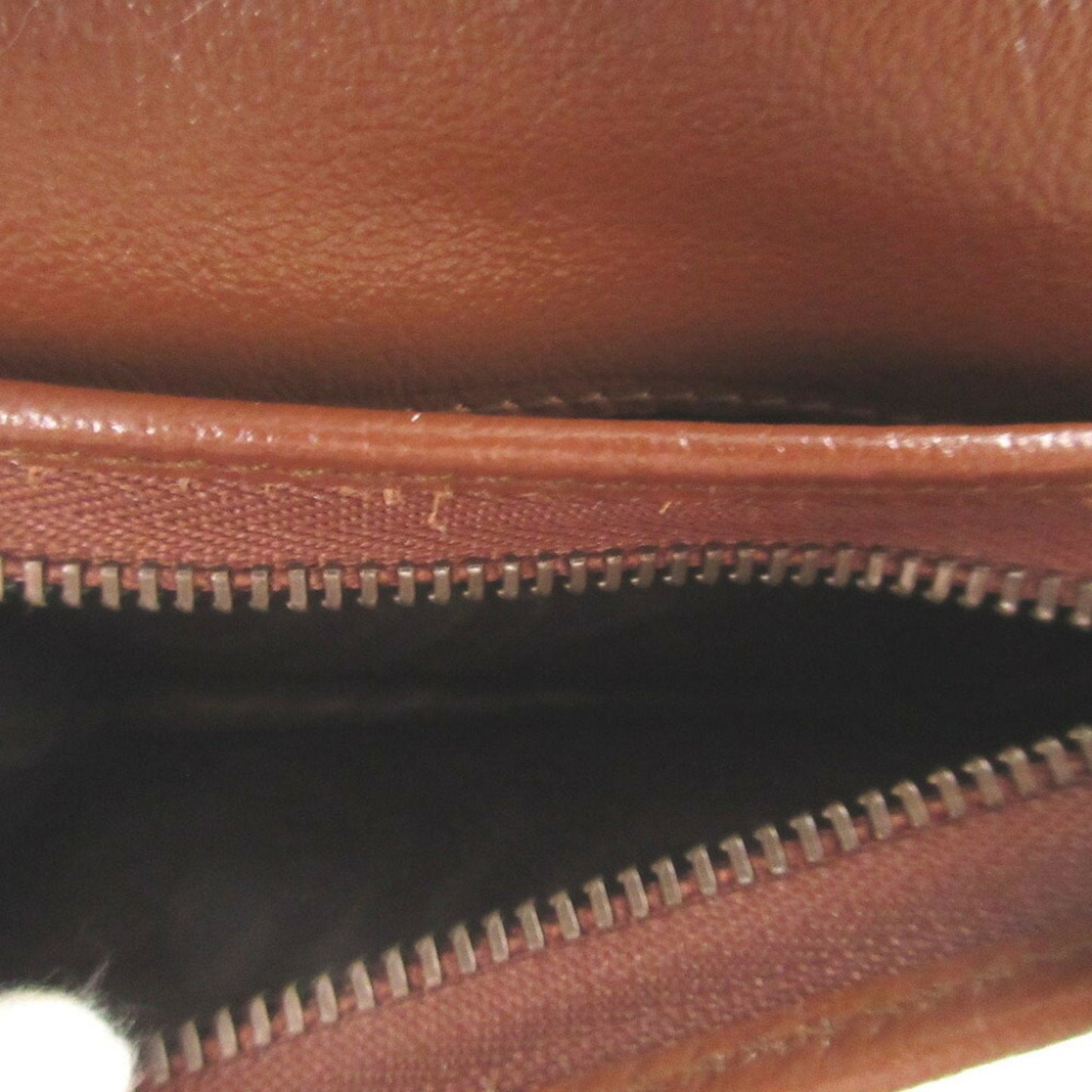 Gucci Brown Leather Coin Purse/Coin Case ( )