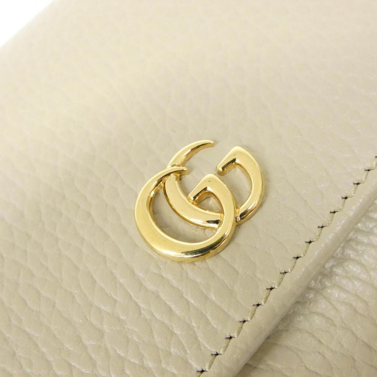 Gucci Beige Leather Wallet (Bi-Fold) ( )