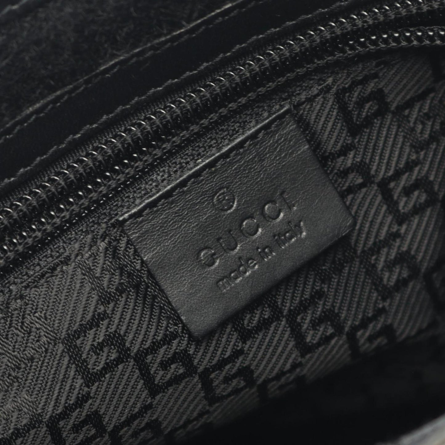 Gucci Black Canvas Leather Shoulder Bag ( )