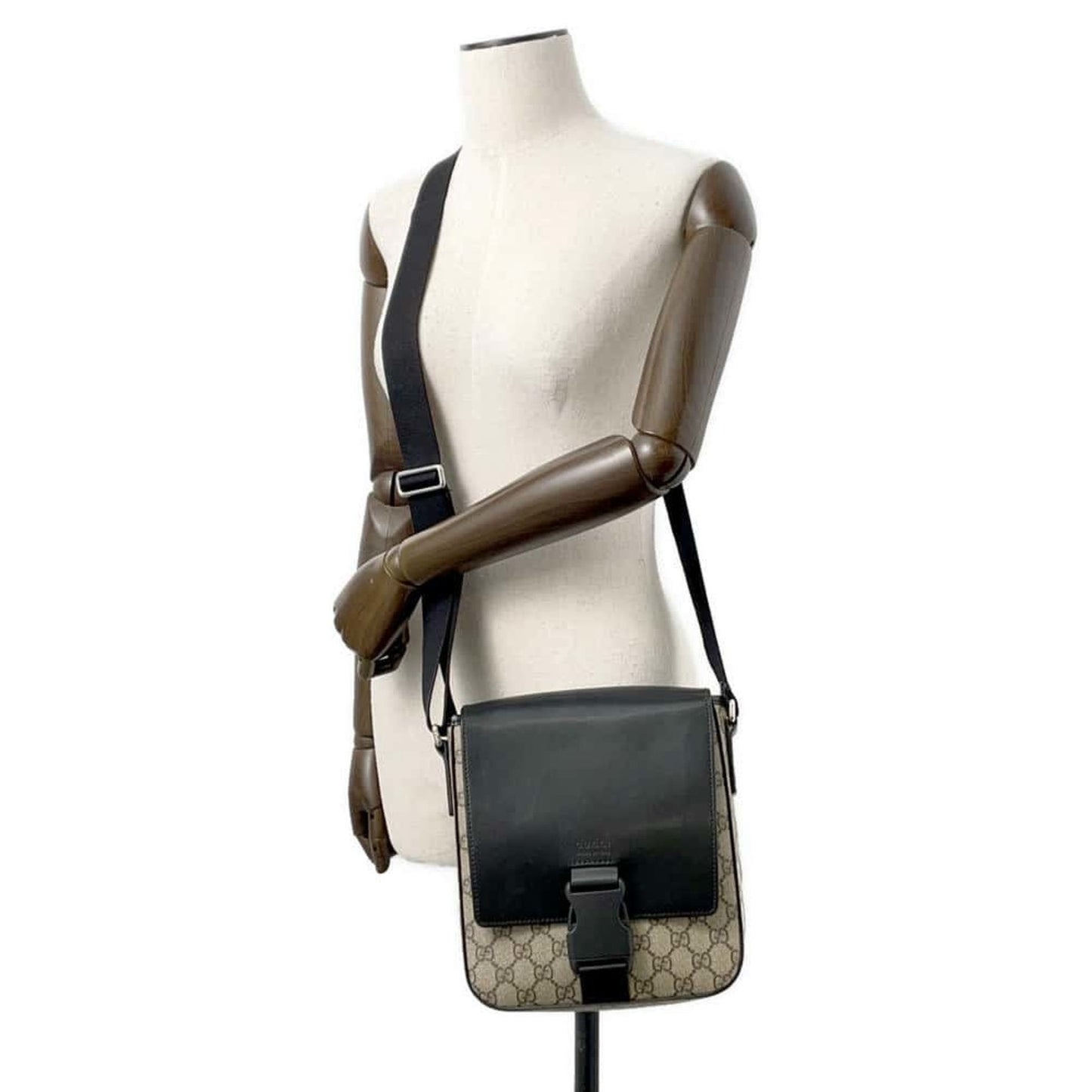 Gucci Leather Shoulder Bag
