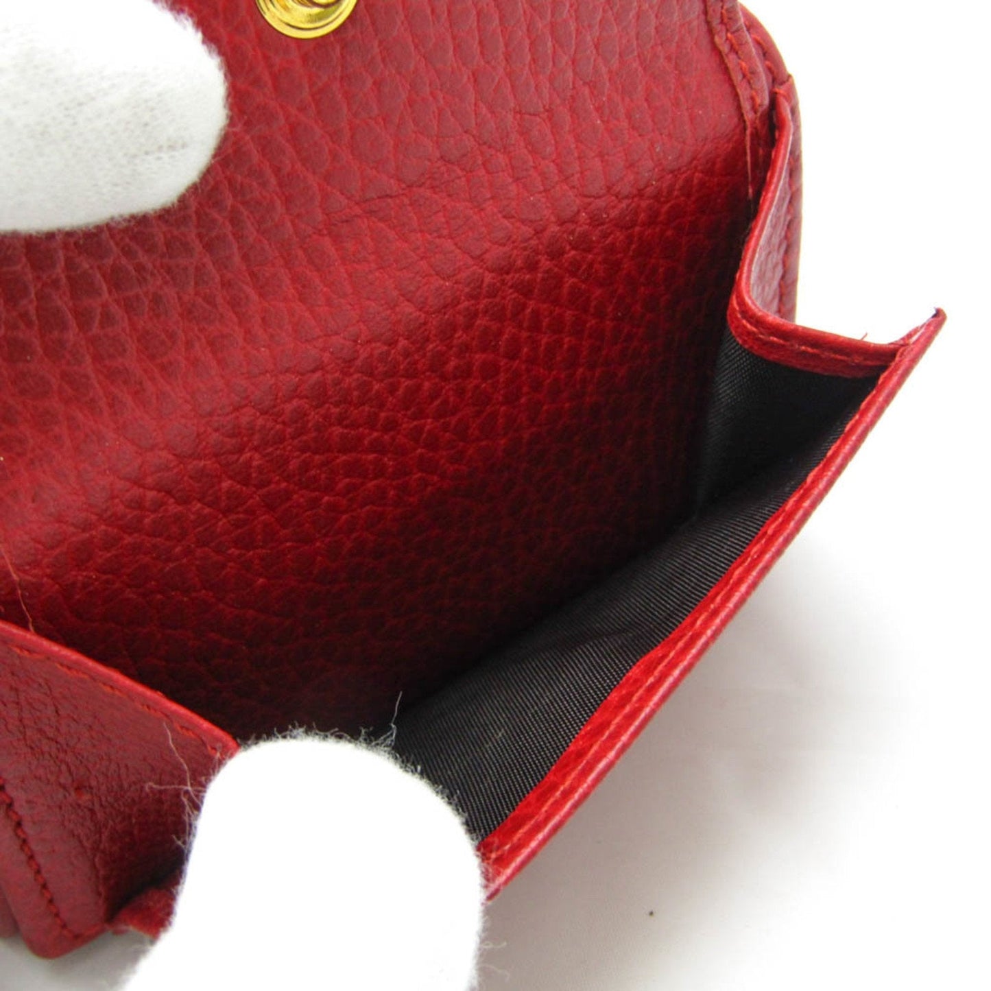 Gucci Red Color Leather Wallet (Tri-Fold) ( )