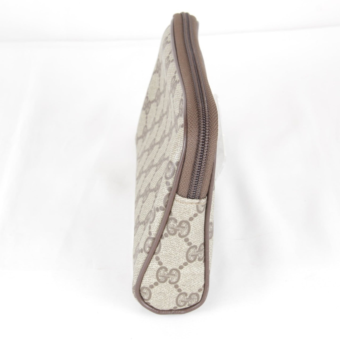 Gucci Brown Gg Supreme Pouch ( )