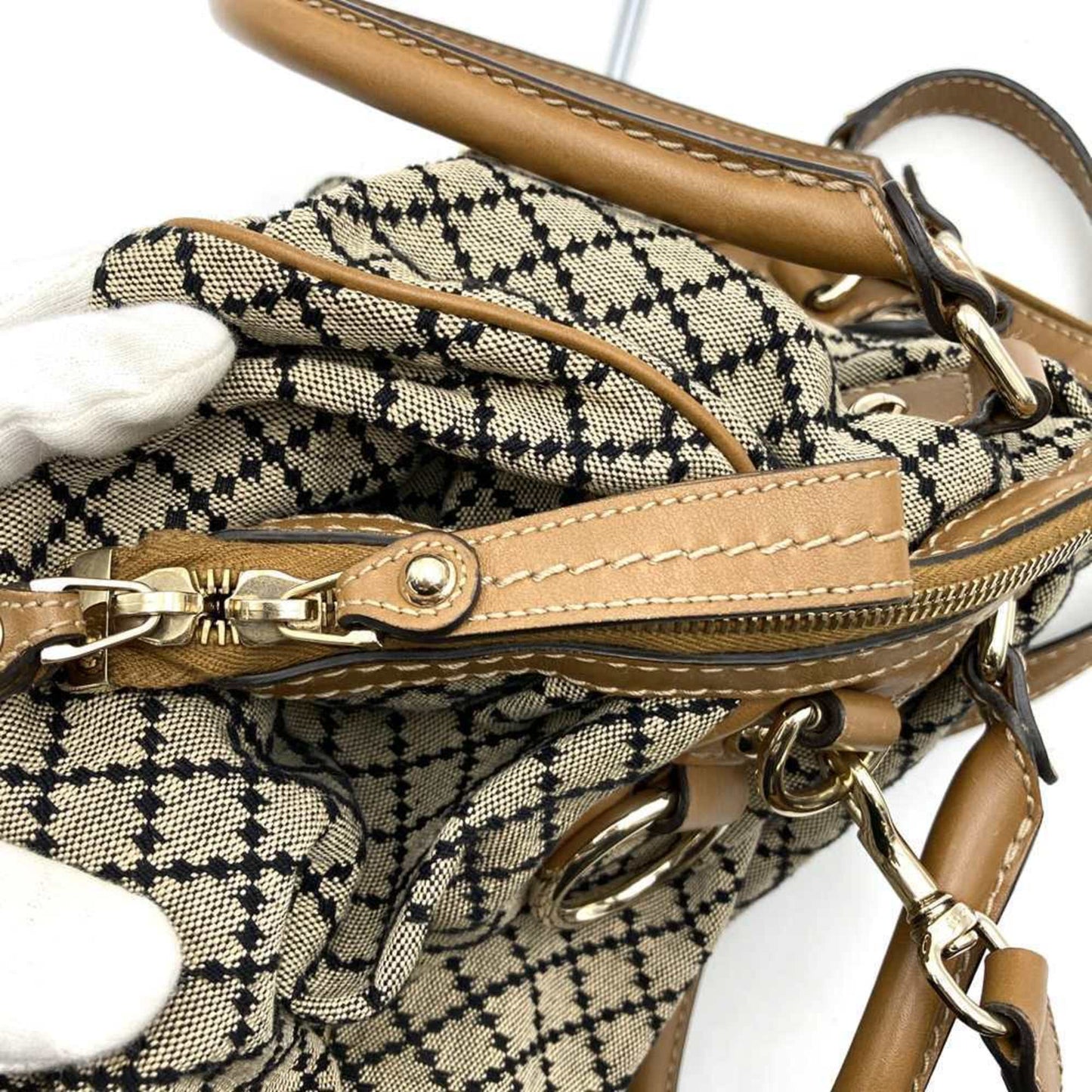 Gucci Brown Canvas Leather Handbag ( )