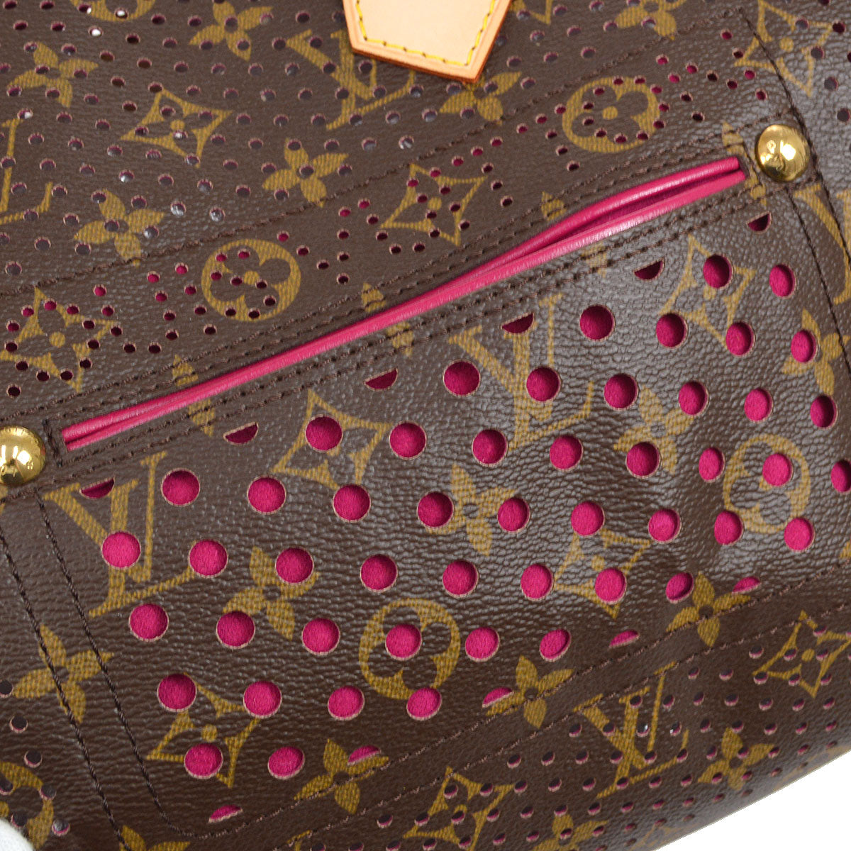 Louis Vuitton 2006 MONOGRAM PERFO