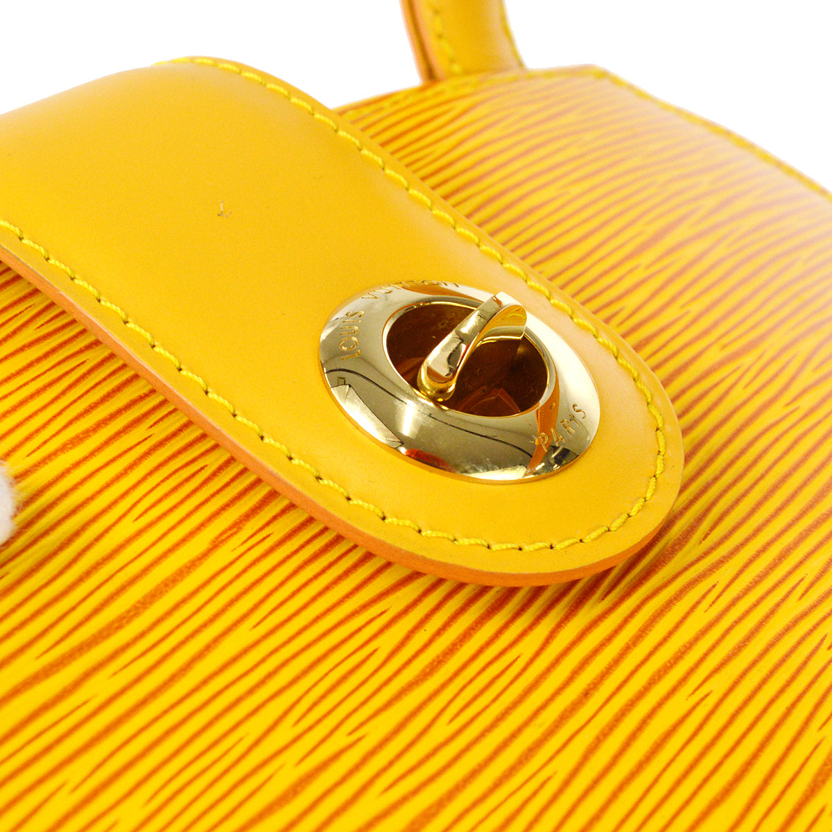 Louis Vuitton 1995 Cluny Shoulder Bag Yellow Epi M52259
