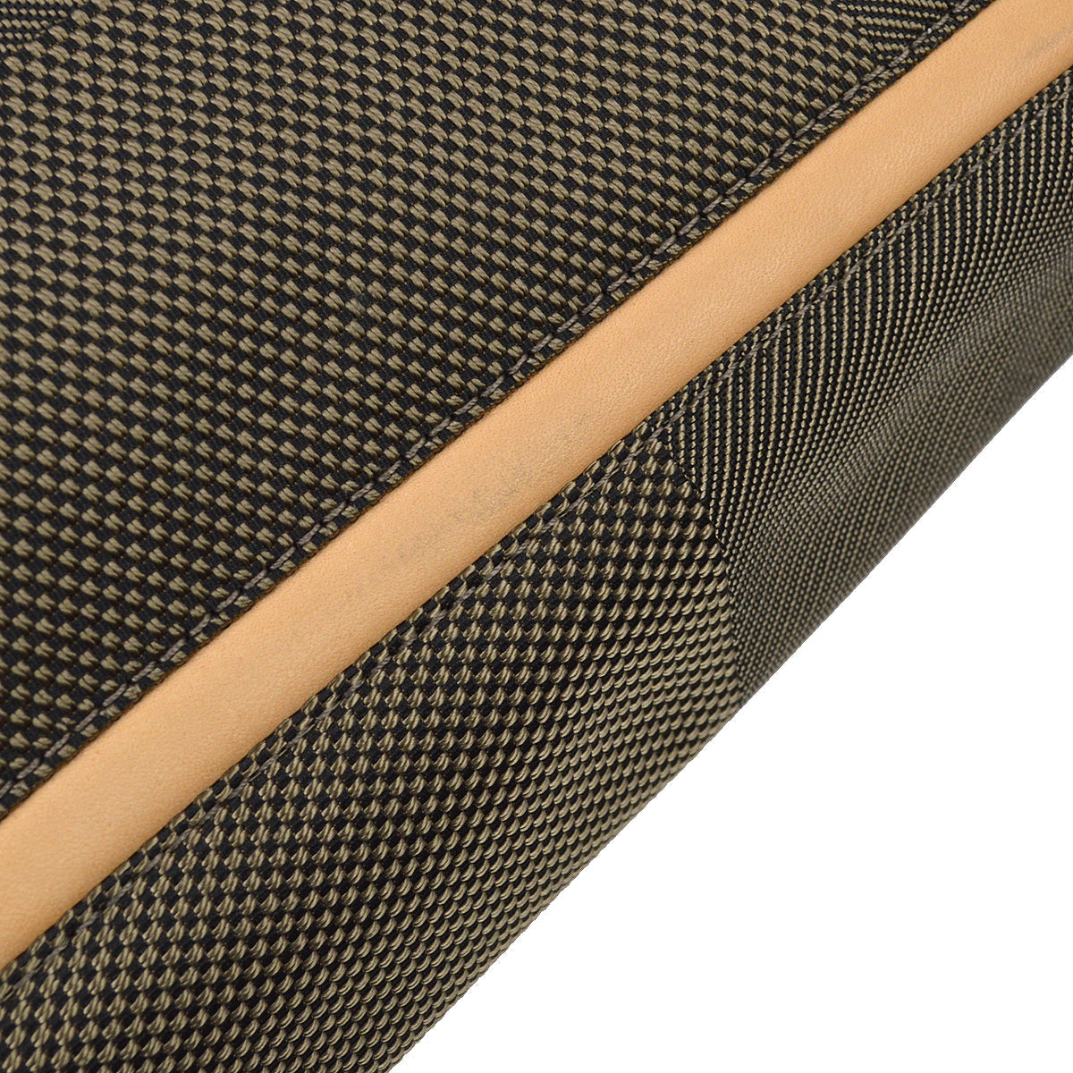 Louis Vuitton 2003 Terre Damier Geant Compagnon M93045