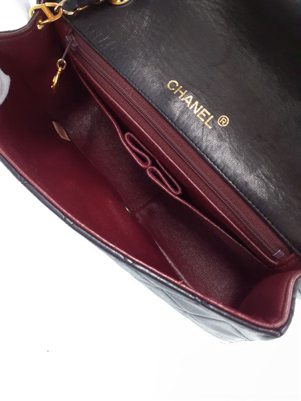 Chanel Matelasse Chain Shoulder Bag Lambskin