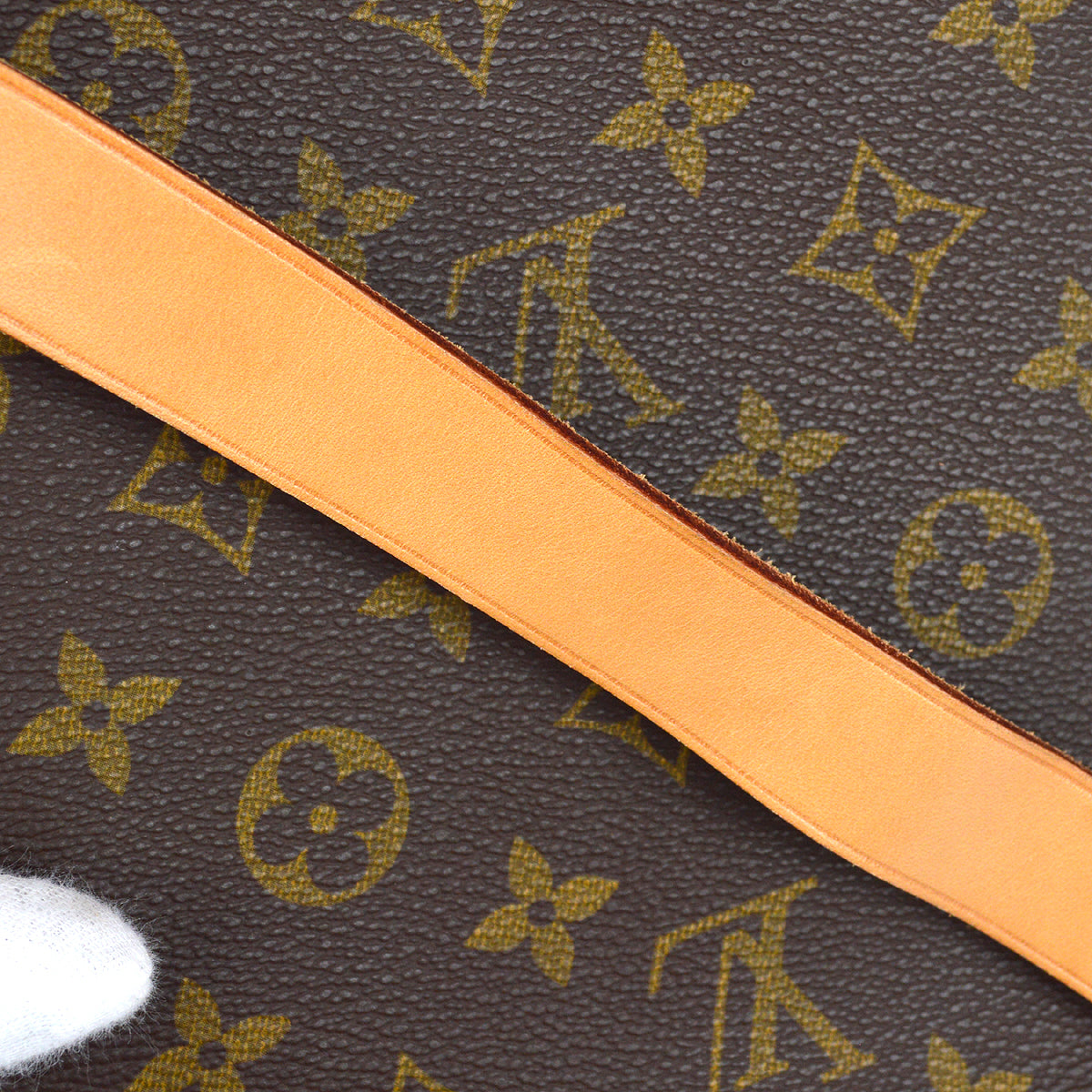 Louis Vuitton 1997 Monogram Cartouchiere MM M51253
