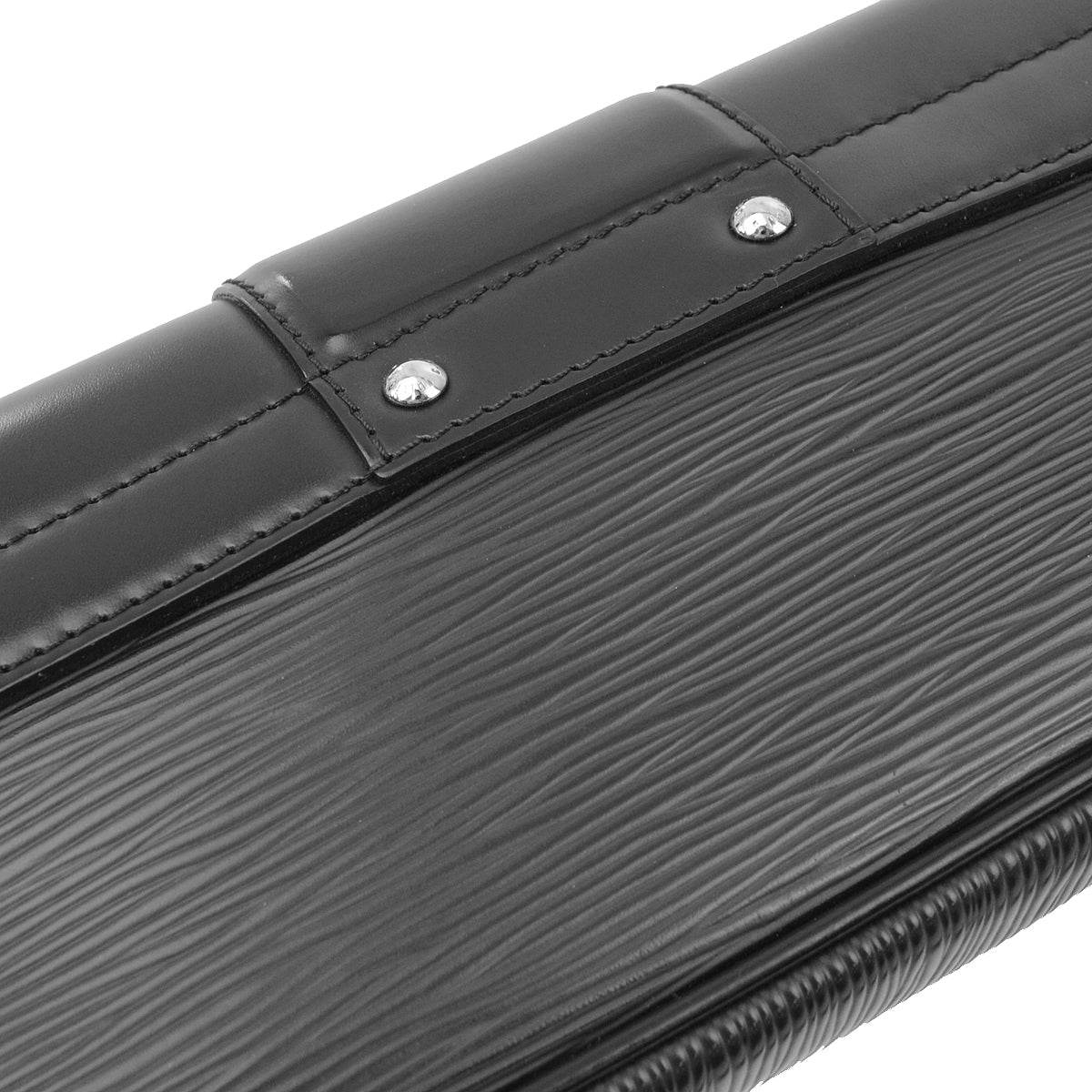 Louis Vuitton Black Epi Pochette Montaigne Handbag M59292