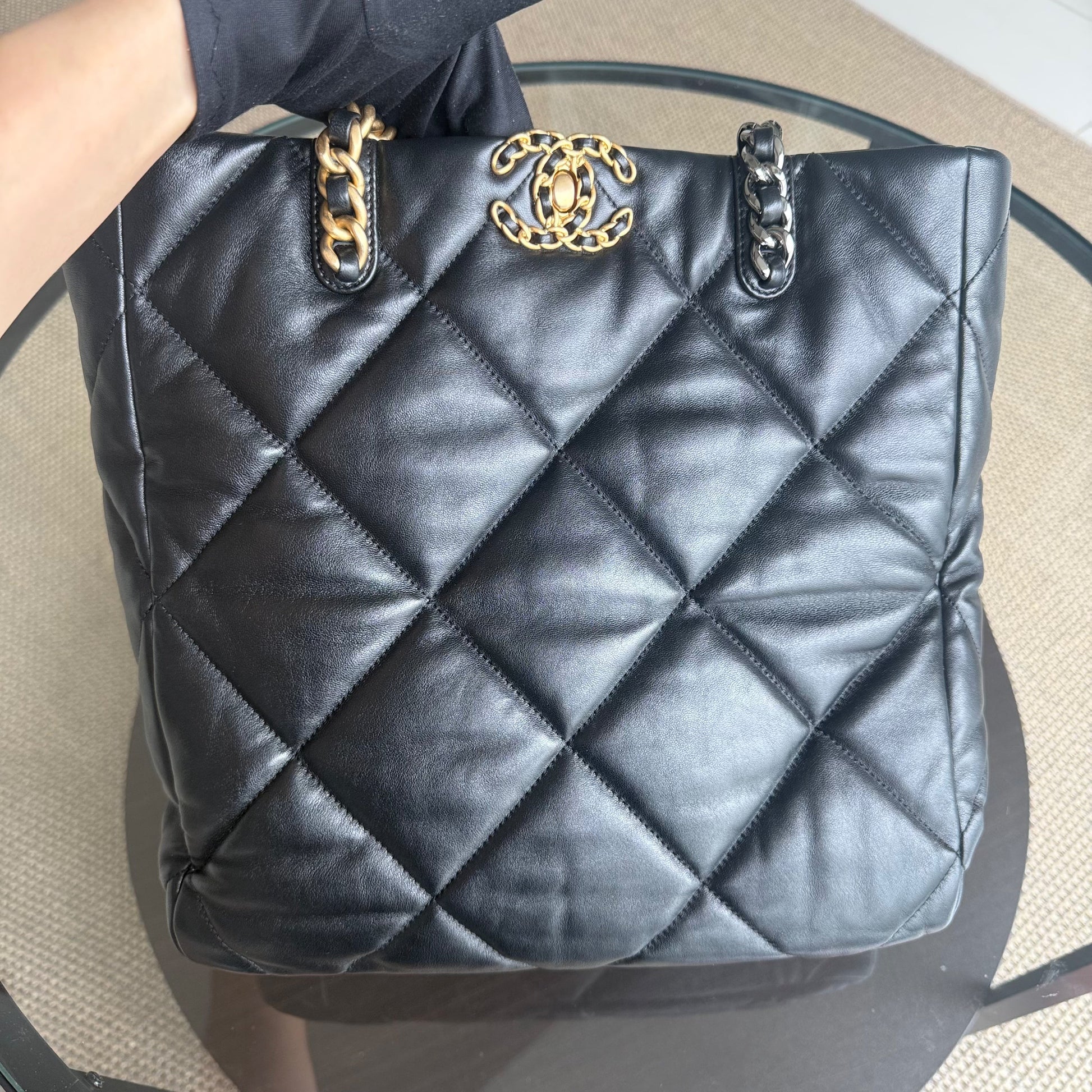 Chanel Handbag - EworeBags