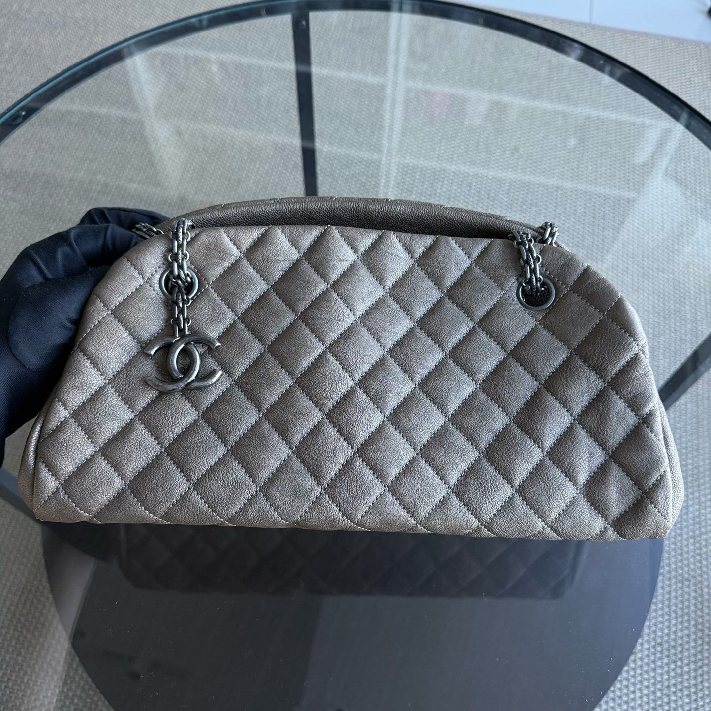 Chanel Handbag - EworeBags