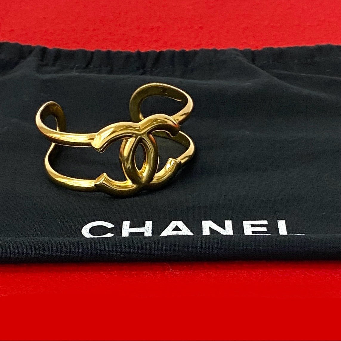 CHANEL Bangle Gold Plated gold