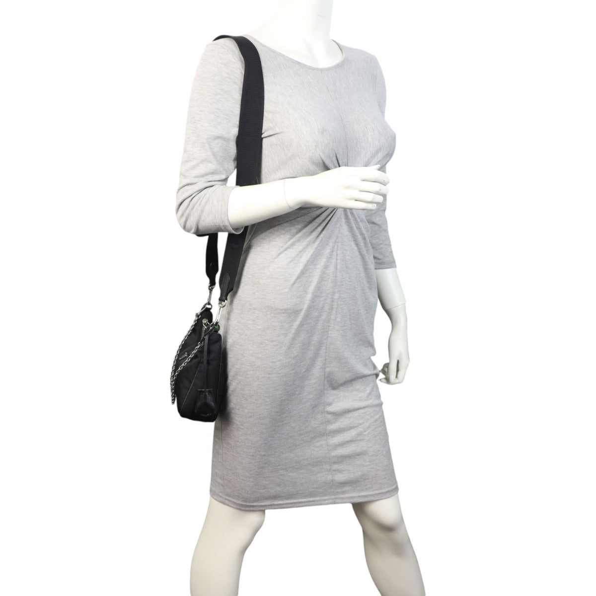 Prada Re-Edition 2005 Tessuto Shoulder Bag