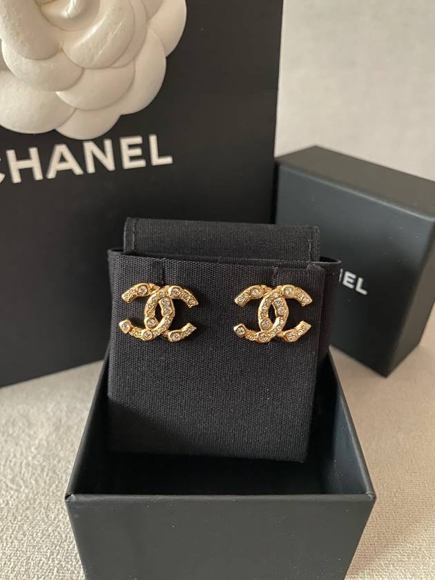 Chanel Handbag - Ewore Bags