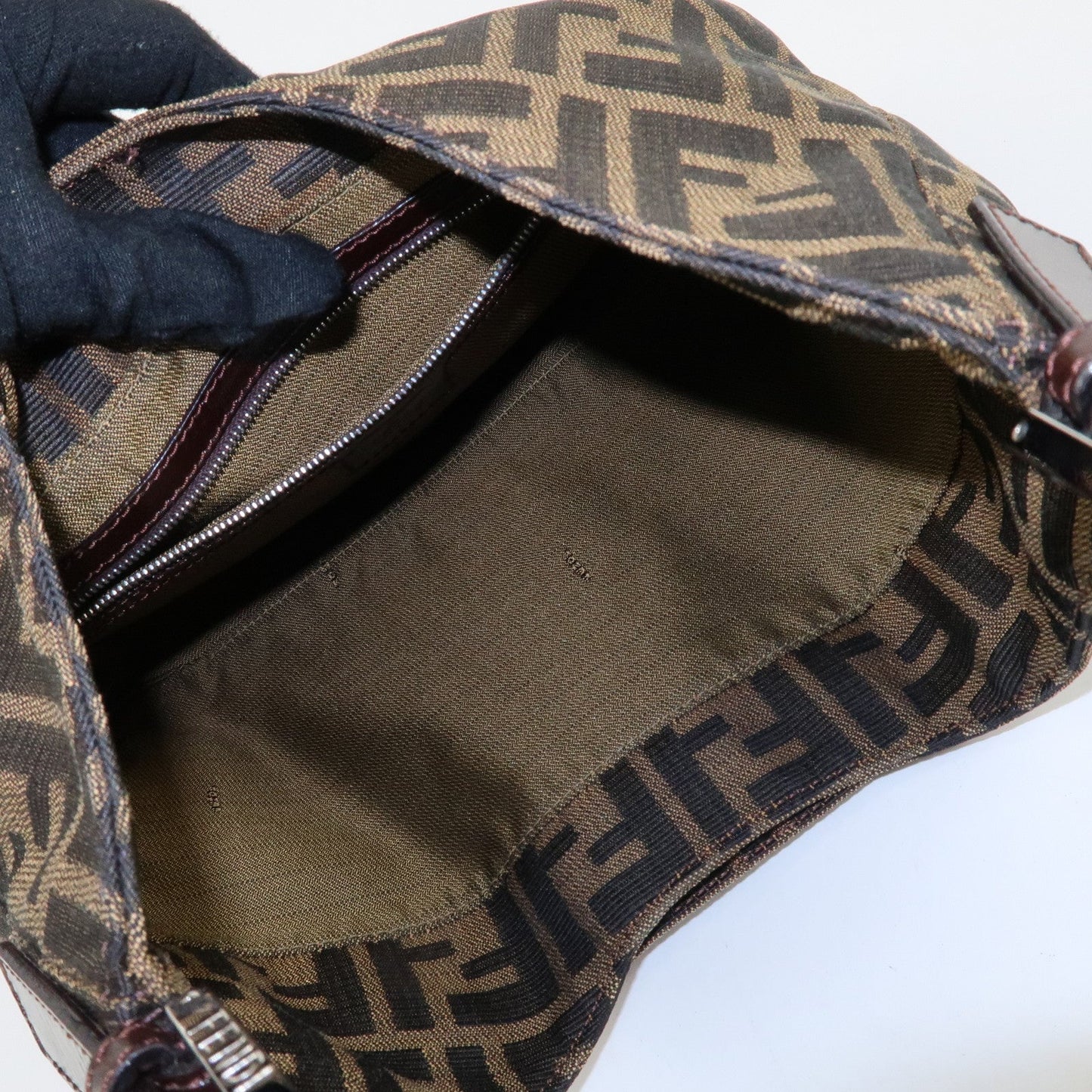FENDI Zucca Canvas Leather Shoulder Bag Brown Black 26569